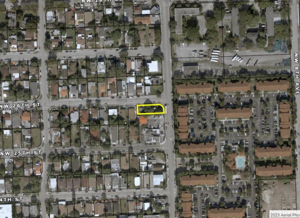 1018 NW 26th St  For Sale A11550242, FL