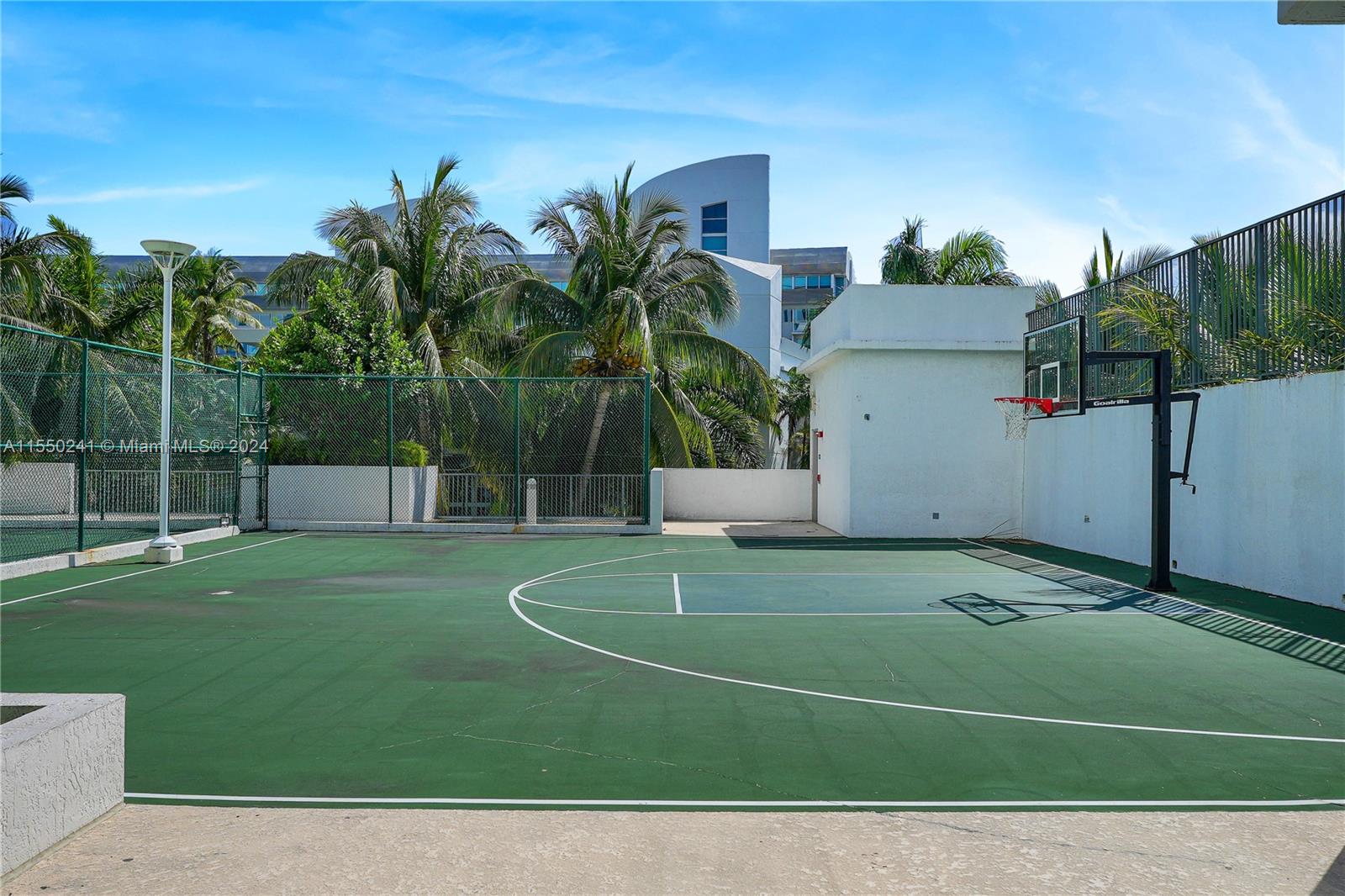 3029 NE 188th St 907, Aventura, Florida 33180, 1 Bedroom Bedrooms, 1 Room Rooms,2 BathroomsBathrooms,Residential,For Sale,3029 NE 188th St 907,A11550241