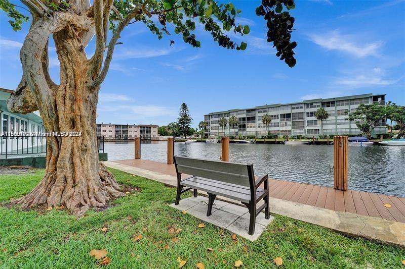 2761 Taft St 202, Hollywood, Florida 33020, 1 Bedroom Bedrooms, ,1 BathroomBathrooms,Residential,For Sale,2761 Taft St 202,A11550172