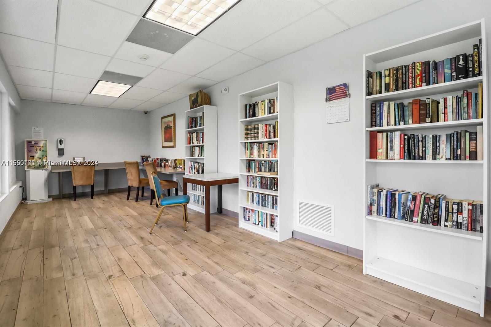 2761 Taft St 202, Hollywood, Florida 33020, 1 Bedroom Bedrooms, ,1 BathroomBathrooms,Residential,For Sale,2761 Taft St 202,A11550172