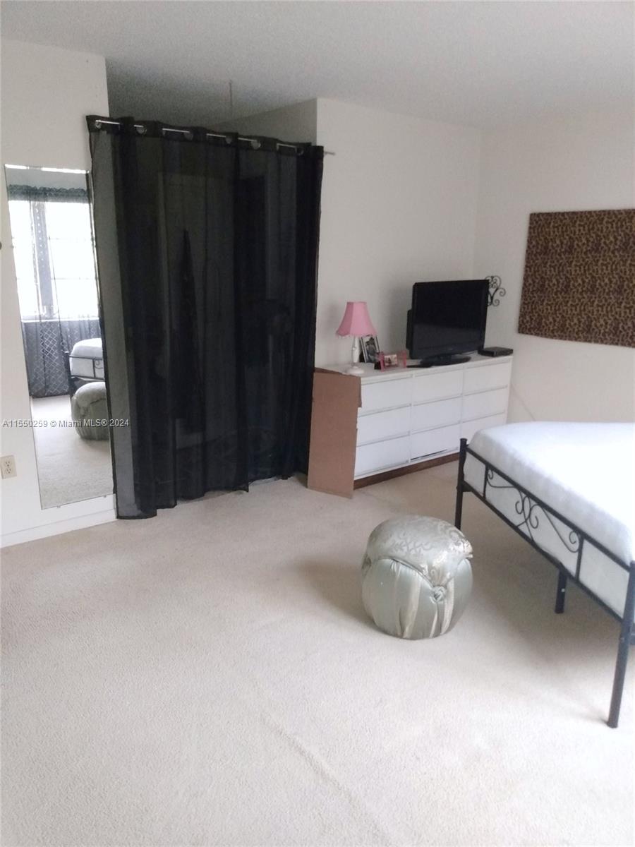 8280 SW 24th St 7309, North Lauderdale, Florida 33068, 1 Bedroom Bedrooms, ,1 BathroomBathrooms,Residential,For Sale,8280 SW 24th St 7309,A11550259