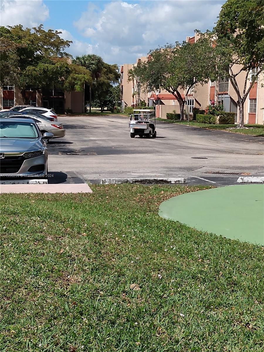 8280 24th St, North Lauderdale, FL, 33068 United States, 1 Bedroom Bedrooms, ,1 BathroomBathrooms,Residential,For Sale,24th St,A11550259