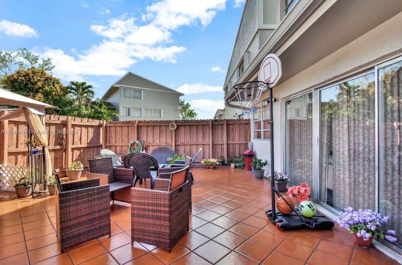 15660 SW 82nd Cir Ln 6-6, Miami, Florida 33193, 3 Bedrooms Bedrooms, ,2 BathroomsBathrooms,Residential,For Sale,15660 SW 82nd Cir Ln 6-6,A11549894