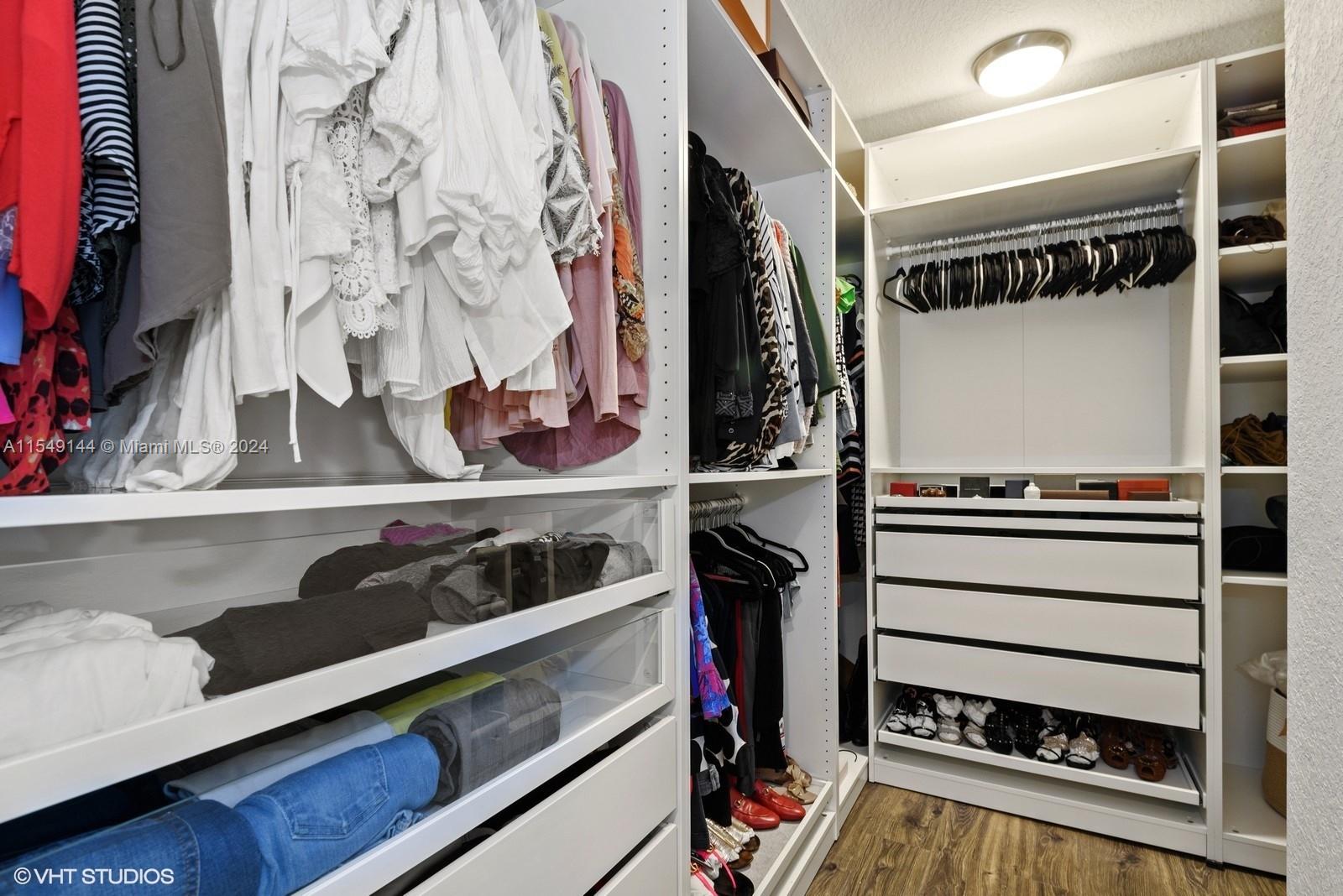 Listing Photo 9
