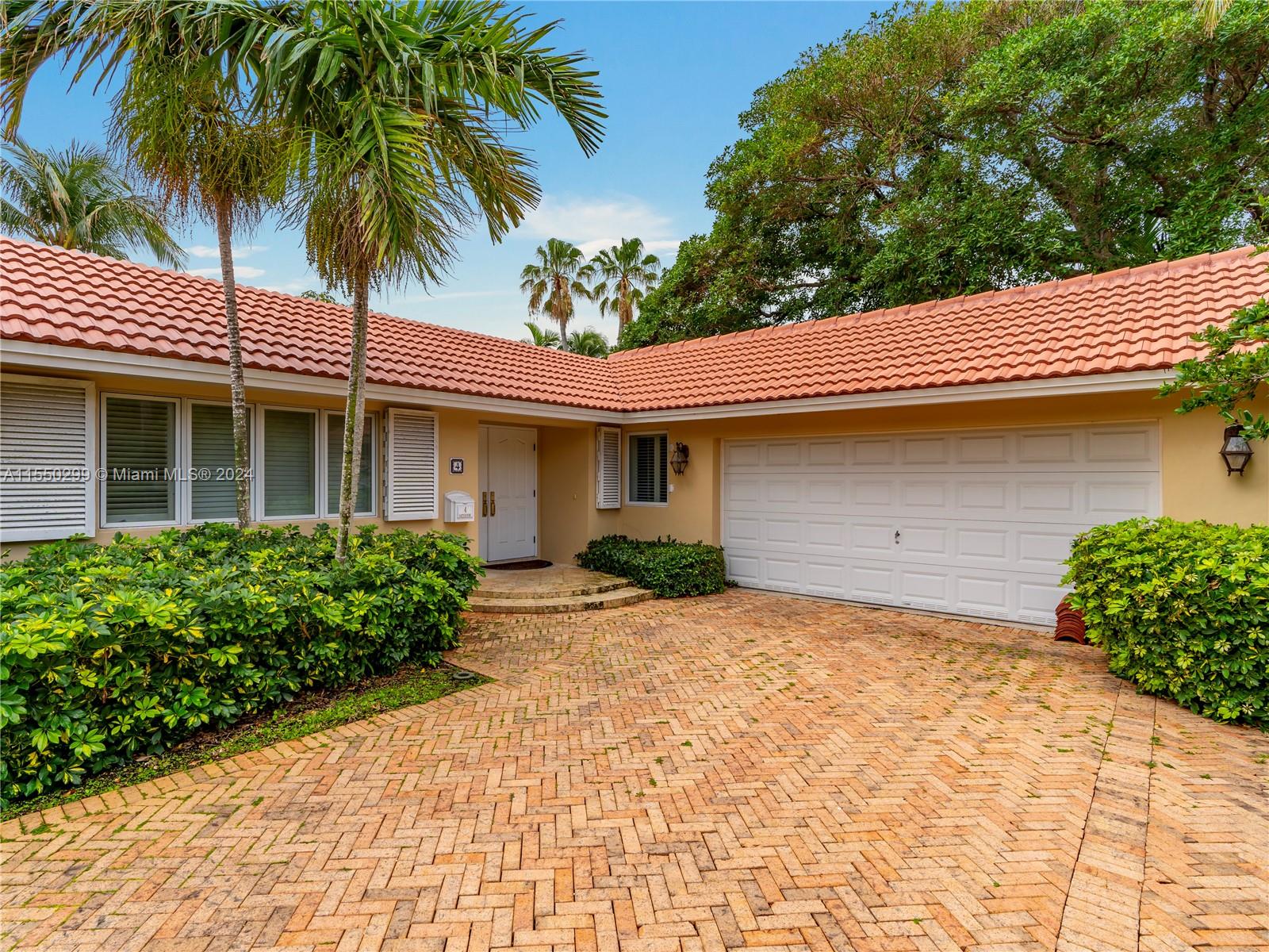 Hurry!! Beautiful 4 bedroom 3 bath single family home in Sea Ranch Lakes/Fort Lauderdale on corner lot. There are 2 large master bedrooms with ensuites and large closets. There is plenty of room for friends and family to gather both inside and outside and is perfect for entertainment. The kitchen has a large island with room for a breakfast table and a built-in desk. This home is situated in the desirable Sea Ranch Lakes gated community, which offers residents access to a private beach club, swimming pool, playground and 24-hour security. 
Windows have hurricane shutters and the backyard has room for a pool. 
The roof is less than a year old.
