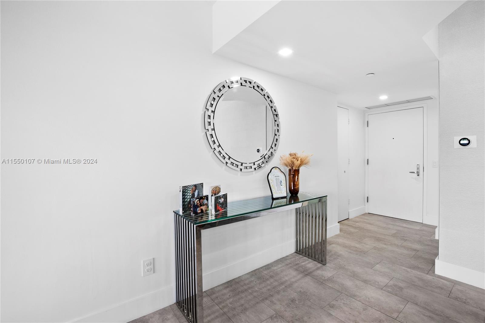 21055 Yacht Club Dr 607, Aventura, Florida 33180, 2 Bedrooms Bedrooms, ,2 BathroomsBathrooms,Residential,For Sale,21055 Yacht Club Dr 607,A11550107