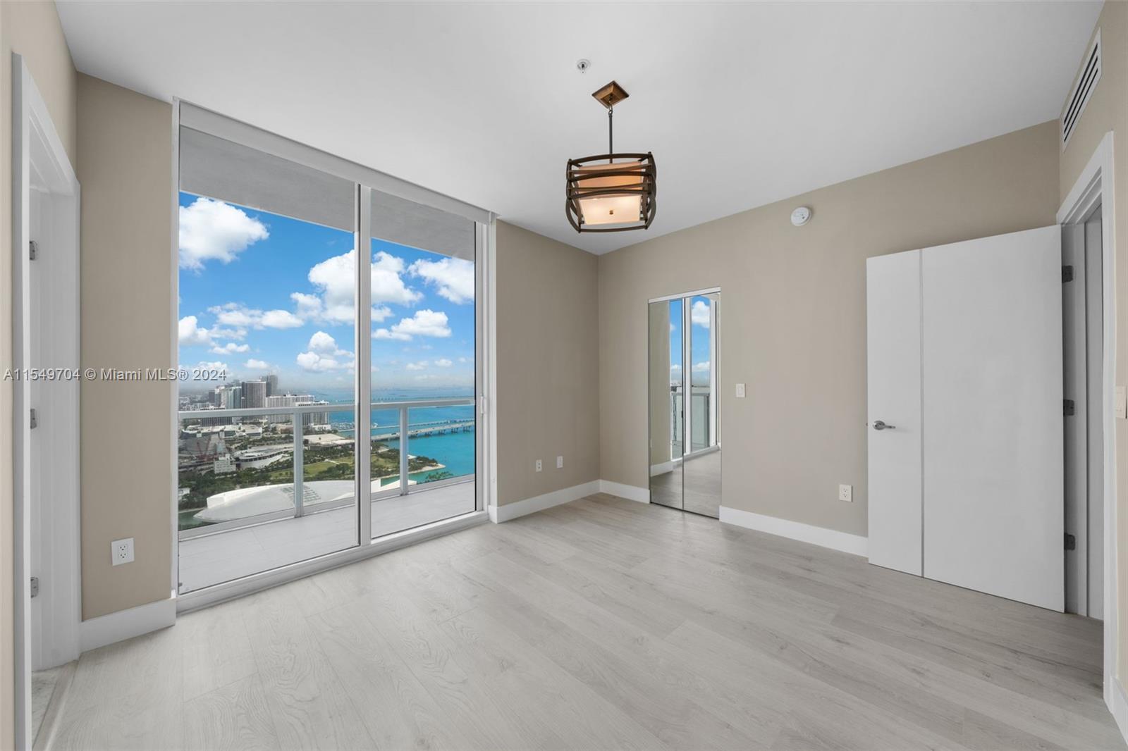 244 Biscayne Blvd UPH-4904, Miami, Florida 33132, 5 Bedrooms Bedrooms, ,5 BathroomsBathrooms,Residential,For Sale,244 Biscayne Blvd UPH-4904,A11549704