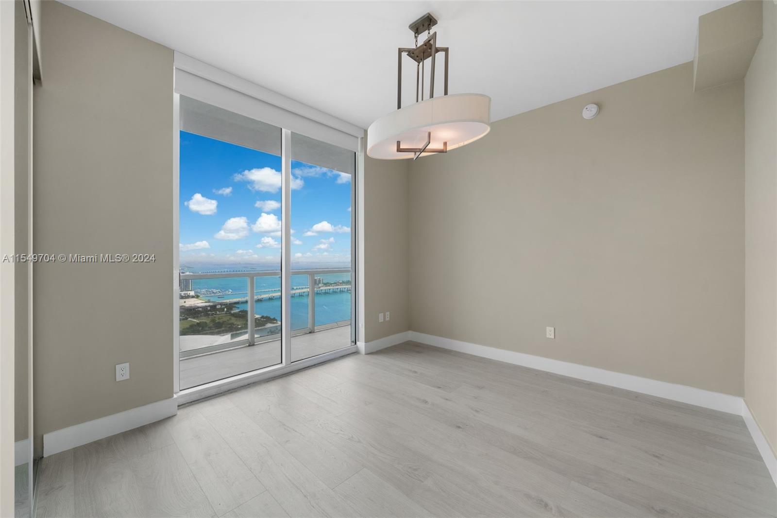 244 Biscayne Blvd UPH-4904, Miami, Florida 33132, 5 Bedrooms Bedrooms, ,5 BathroomsBathrooms,Residential,For Sale,244 Biscayne Blvd UPH-4904,A11549704