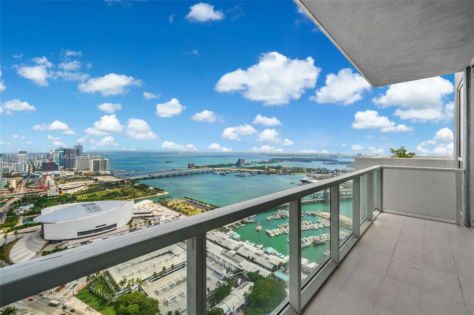 244 Biscayne Blvd UPH-4904, Miami, Florida 33132, 5 Bedrooms Bedrooms, ,5 BathroomsBathrooms,Residential,For Sale,244 Biscayne Blvd UPH-4904,A11549704