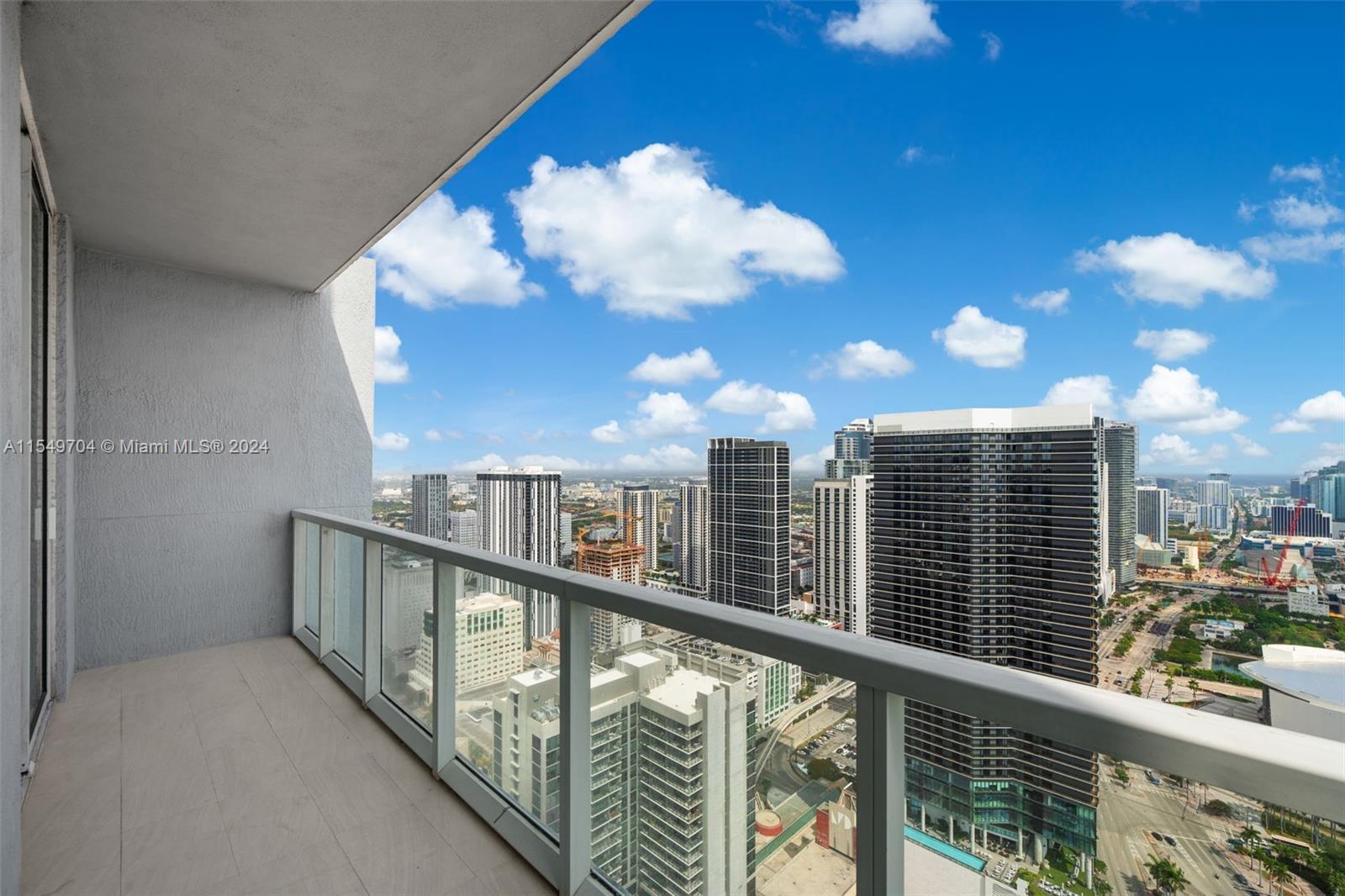 244 Biscayne Blvd UPH-4904, Miami, Florida 33132, 5 Bedrooms Bedrooms, ,5 BathroomsBathrooms,Residential,For Sale,244 Biscayne Blvd UPH-4904,A11549704