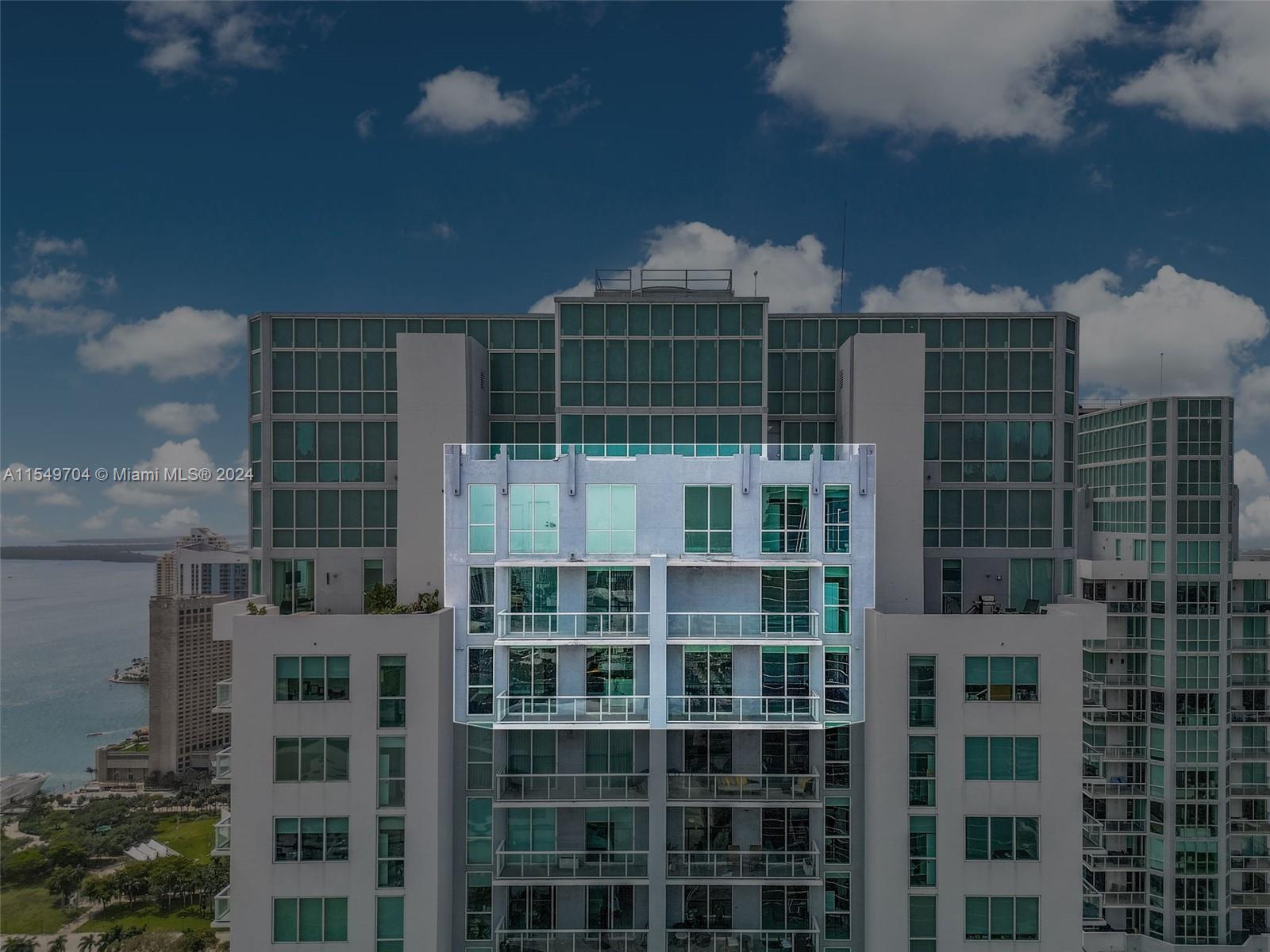 244 Biscayne Blvd UPH-4904, Miami, Florida 33132, 5 Bedrooms Bedrooms, ,5 BathroomsBathrooms,Residential,For Sale,244 Biscayne Blvd UPH-4904,A11549704