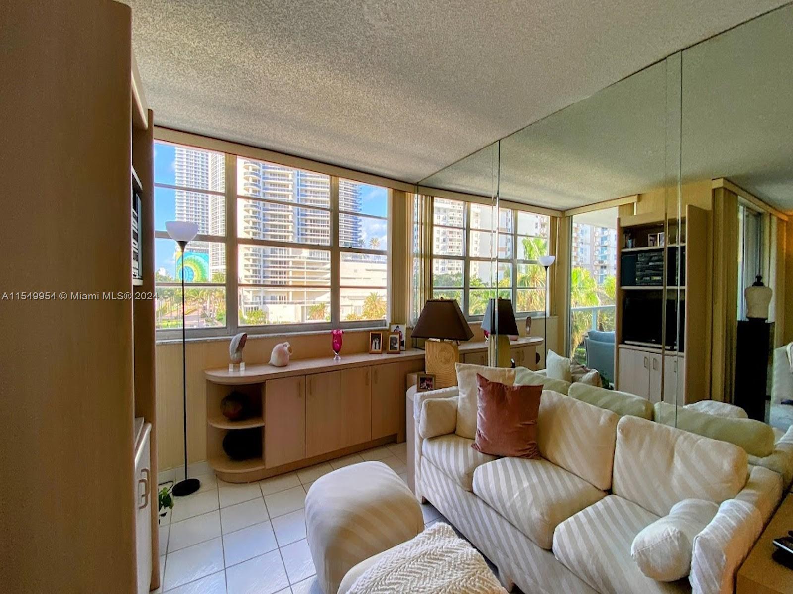 1880 S Ocean Dr 404, Hallandale Beach, Florida 33009, 2 Bedrooms Bedrooms, ,2 BathroomsBathrooms,Residential,For Sale,1880 S Ocean Dr 404,A11549954