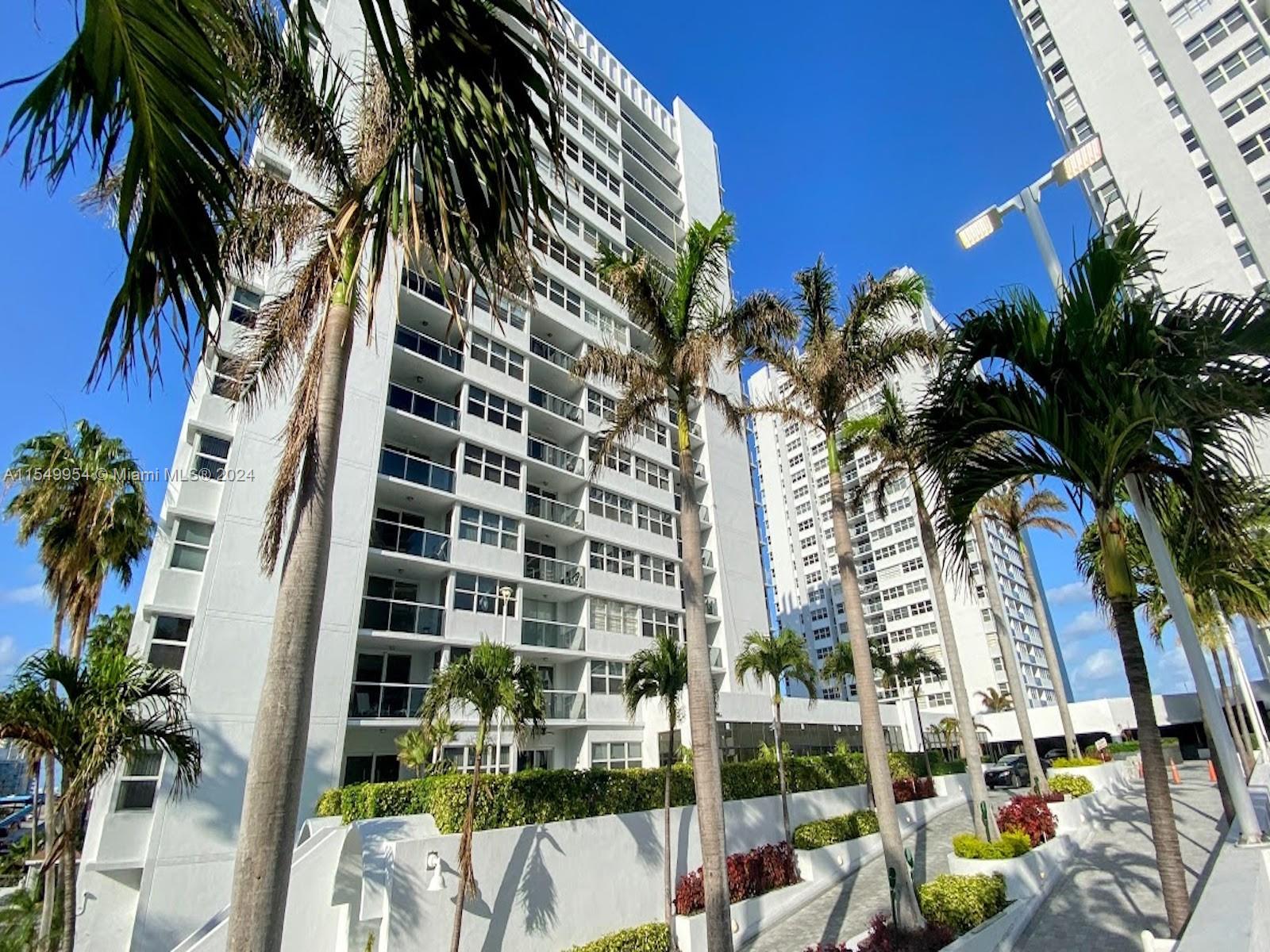 1880 S Ocean Dr 404, Hallandale Beach, Florida 33009, 2 Bedrooms Bedrooms, ,2 BathroomsBathrooms,Residential,For Sale,1880 S Ocean Dr 404,A11549954