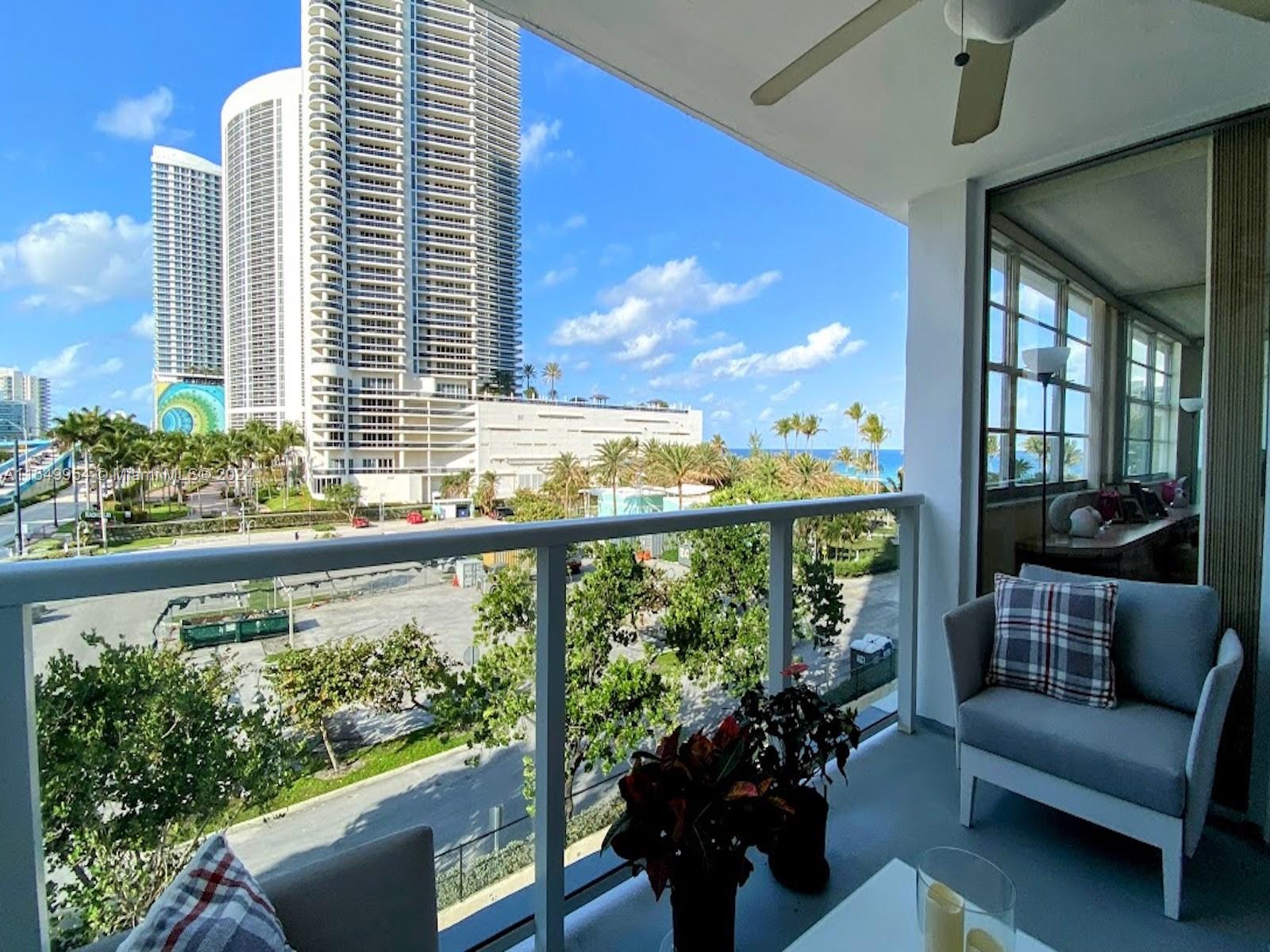 1880 S Ocean Dr 404, Hallandale Beach, Florida 33009, 2 Bedrooms Bedrooms, ,2 BathroomsBathrooms,Residential,For Sale,1880 S Ocean Dr 404,A11549954