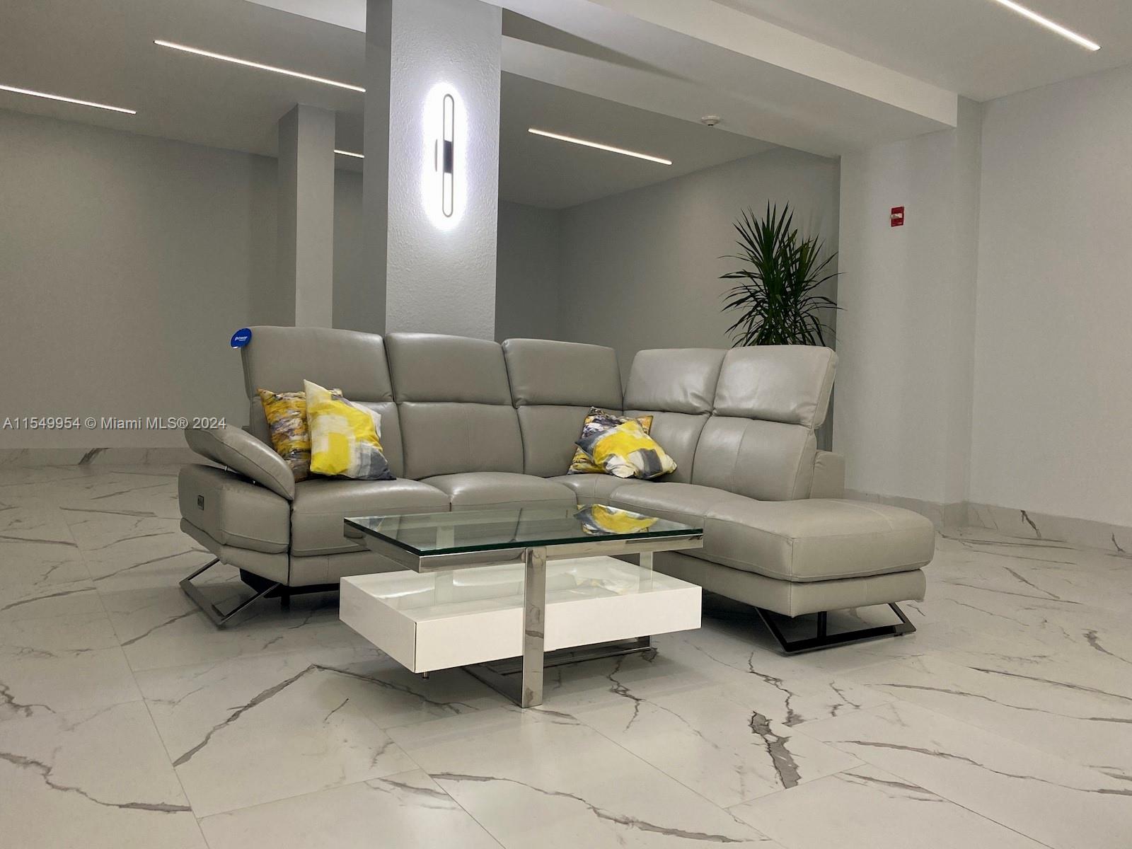 1880 S Ocean Dr 404, Hallandale Beach, Florida 33009, 2 Bedrooms Bedrooms, ,2 BathroomsBathrooms,Residential,For Sale,1880 S Ocean Dr 404,A11549954