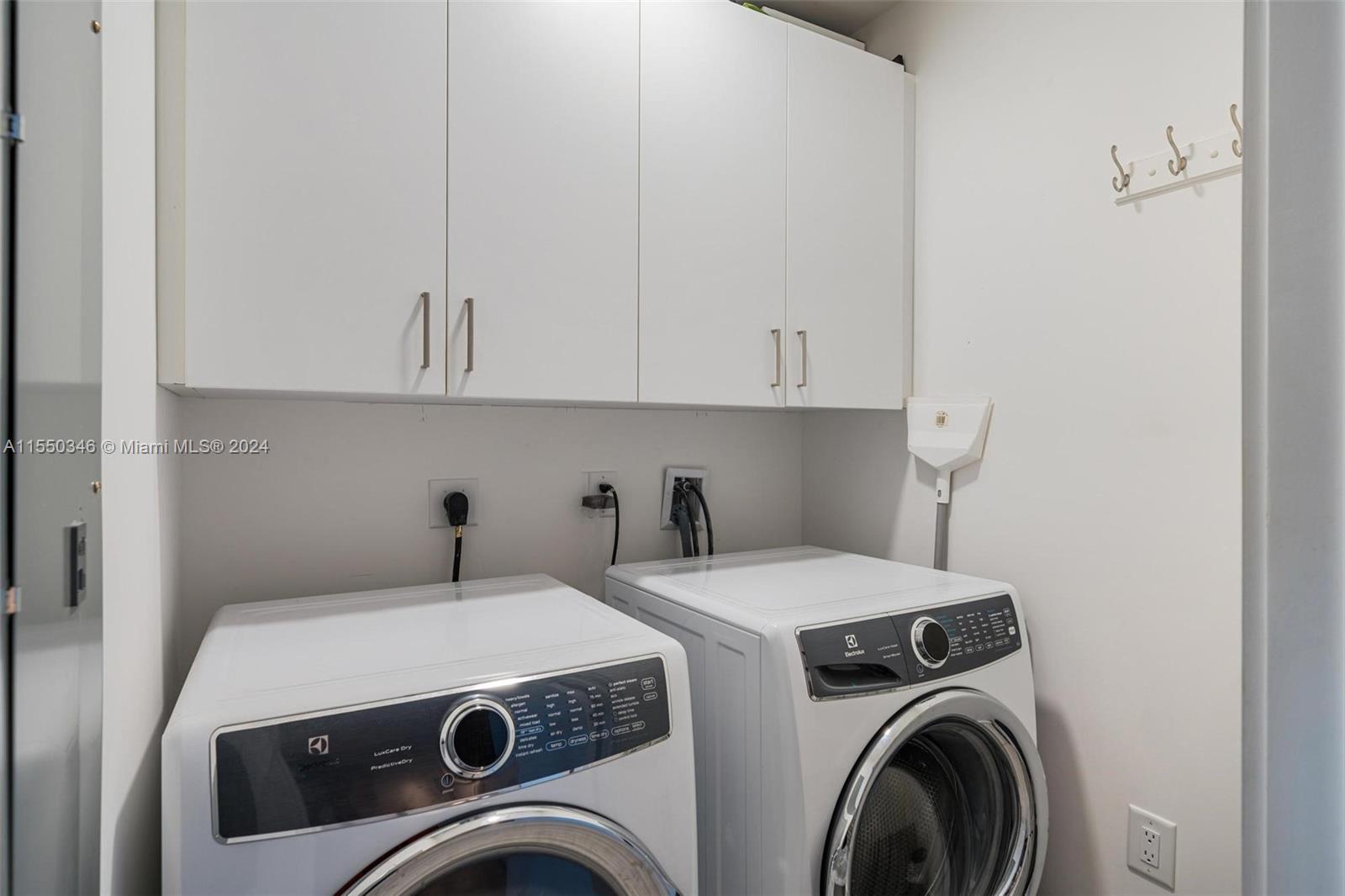 851 NE 1st Ave 5106, Miami, Florida 33132, 2 Bedrooms Bedrooms, ,2 BathroomsBathrooms,Residential,For Sale,851 NE 1st Ave 5106,A11550346