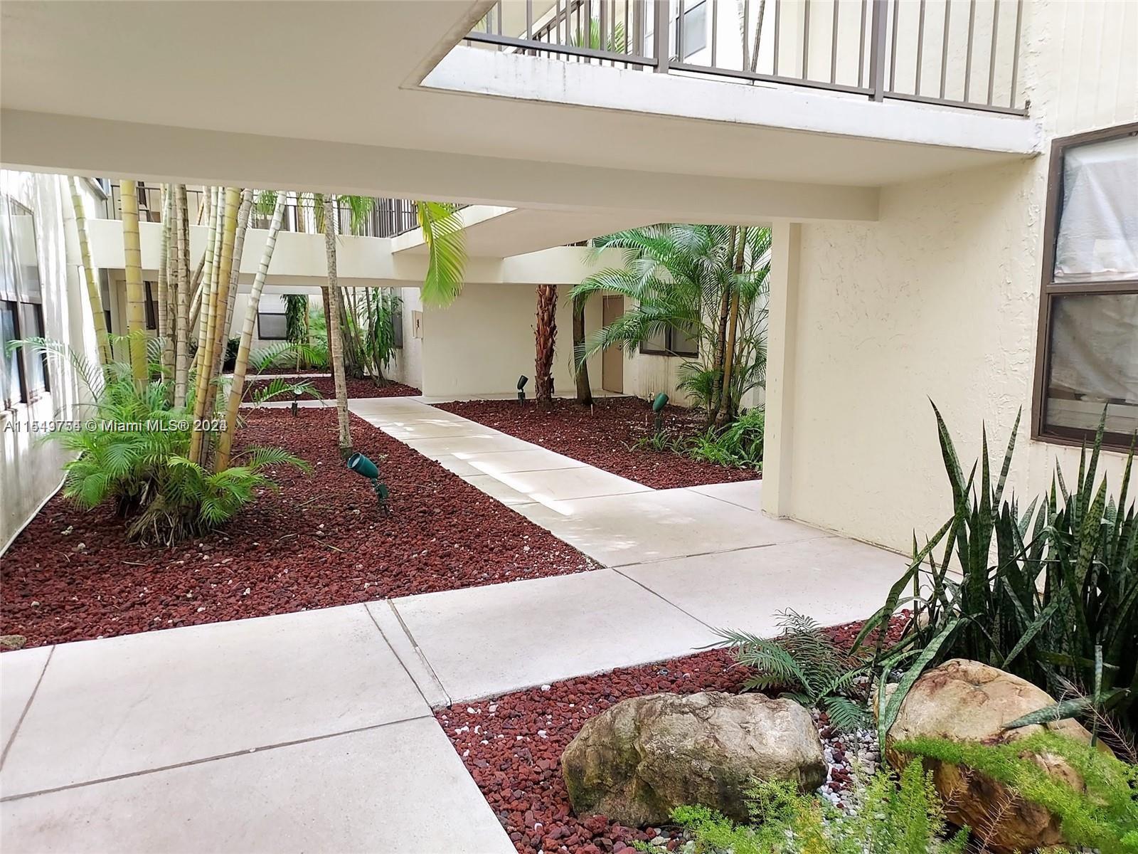 20441 NE 30th Ave 122-9, Aventura, Florida 33180, 3 Bedrooms Bedrooms, ,2 BathroomsBathrooms,Residential,For Sale,20441 NE 30th Ave 122-9,A11549754