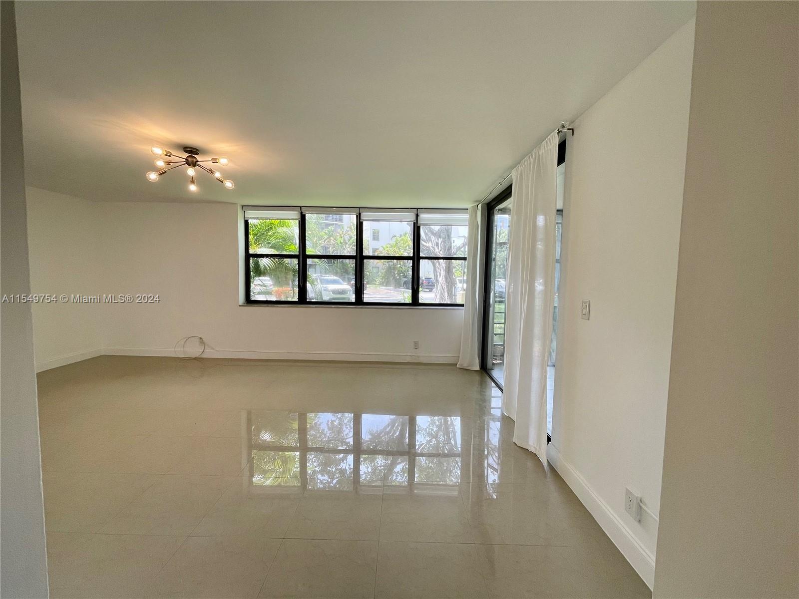 20441 NE 30th Ave 122-9, Aventura, Florida 33180, 3 Bedrooms Bedrooms, ,2 BathroomsBathrooms,Residential,For Sale,20441 NE 30th Ave 122-9,A11549754