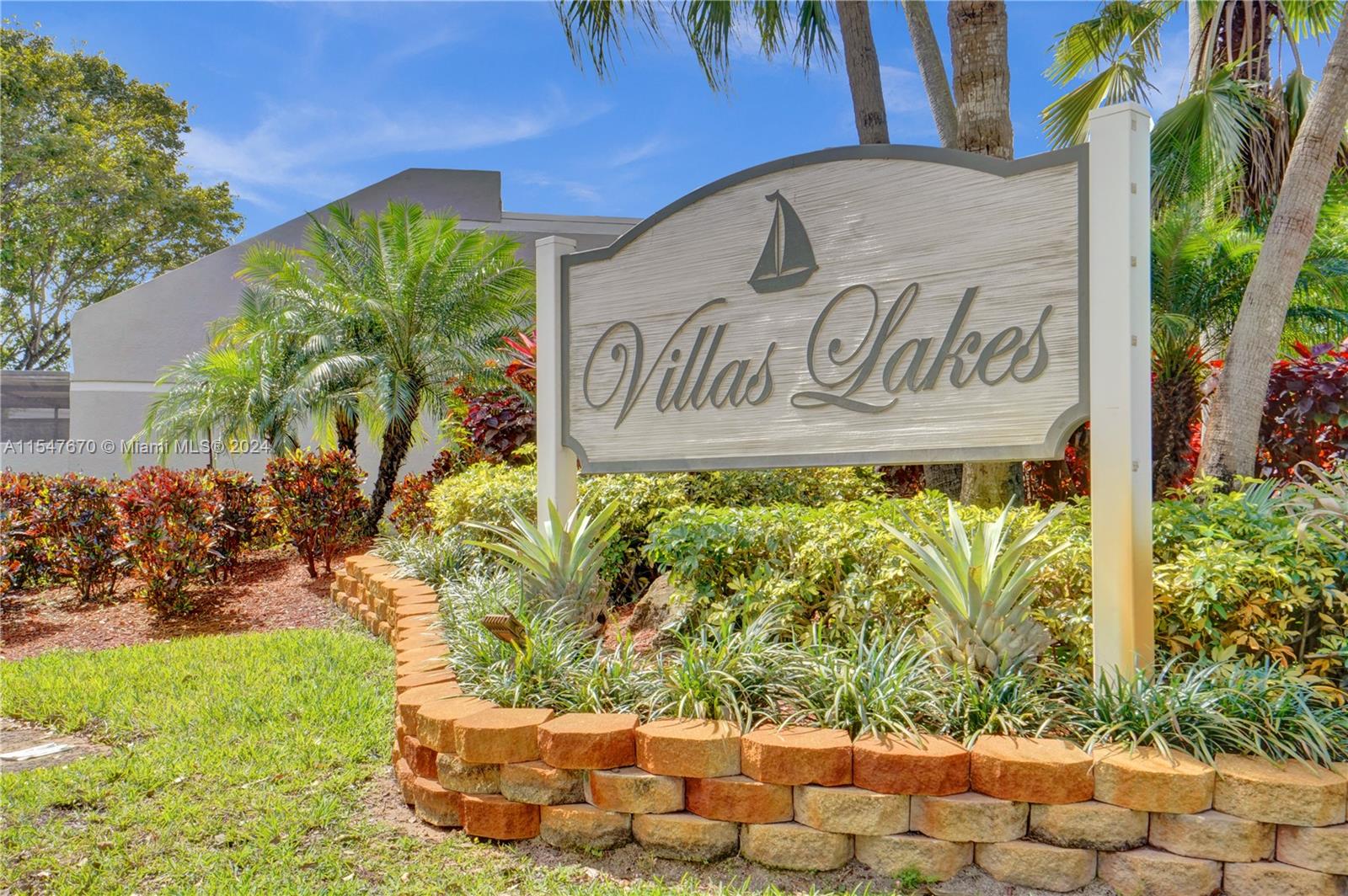 Villas Lakes in Pembroke Pines