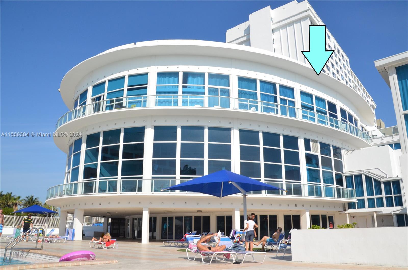 5445 Collins Ave M14, Miami Beach, Florida 33140, 3 Bedrooms Bedrooms, ,2 BathroomsBathrooms,Residential,For Sale,5445 Collins Ave M14,A11550304