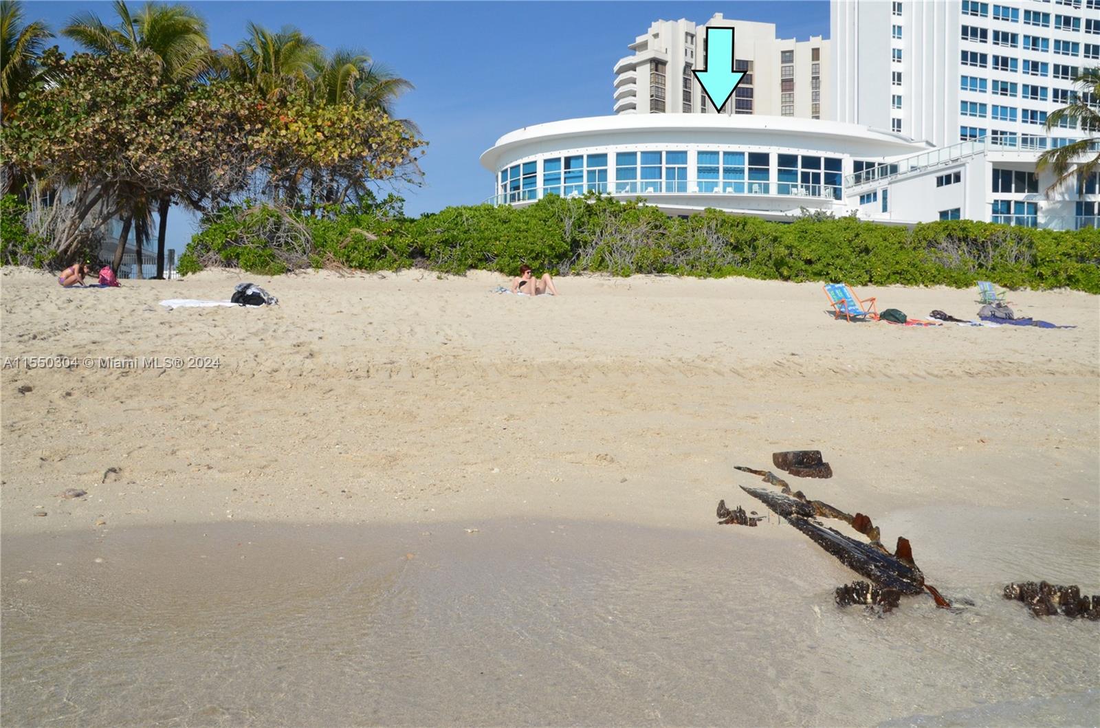 5445 Collins Ave M14, Miami Beach, Florida 33140, 3 Bedrooms Bedrooms, ,2 BathroomsBathrooms,Residential,For Sale,5445 Collins Ave M14,A11550304