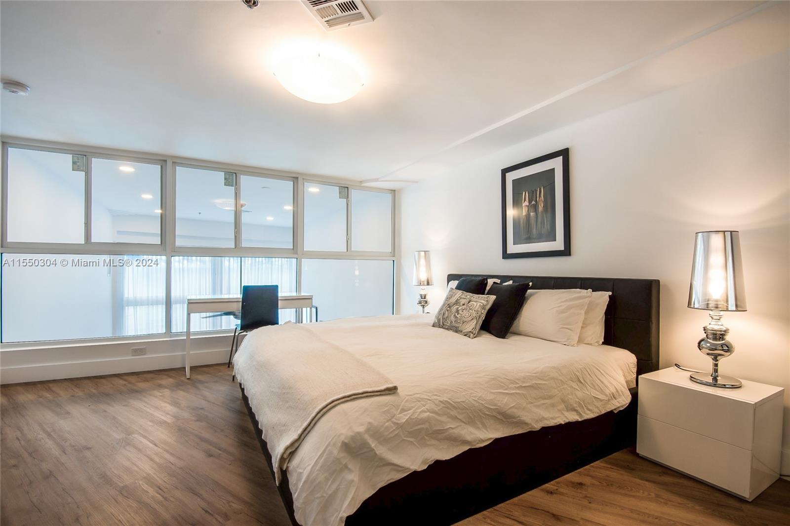 5445 Collins Ave M14, Miami Beach, Florida 33140, 3 Bedrooms Bedrooms, ,2 BathroomsBathrooms,Residential,For Sale,5445 Collins Ave M14,A11550304