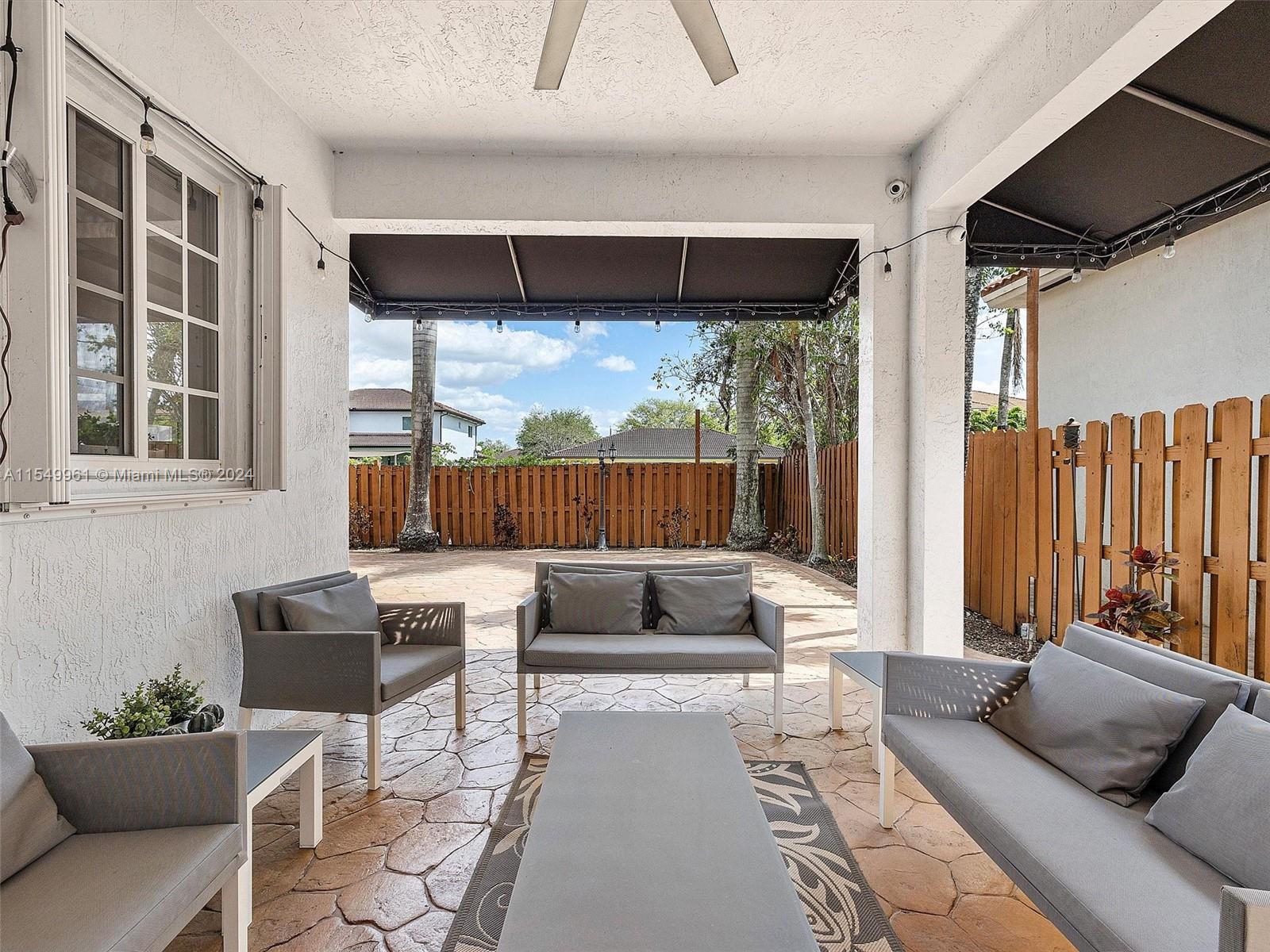 3465 SW 152nd Pl, Miami, Florida 33185, 4 Bedrooms Bedrooms, ,3 BathroomsBathrooms,Residential,For Sale,3465 SW 152nd Pl,A11549961