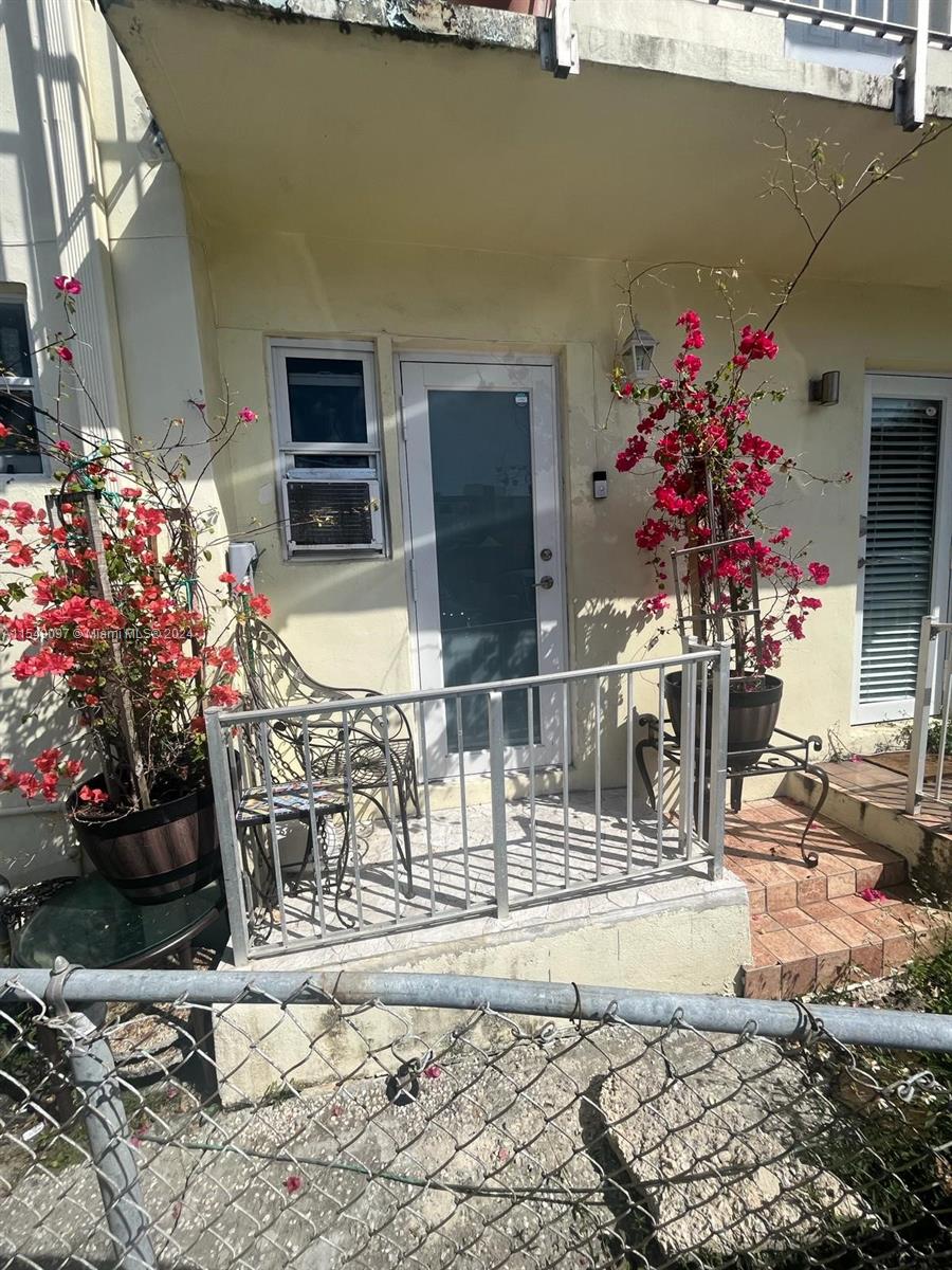 626 Meridian Ave 6, Miami Beach, Florida 33139, ,1 BathroomBathrooms,Residential,For Sale,626 Meridian Ave 6,A11549097