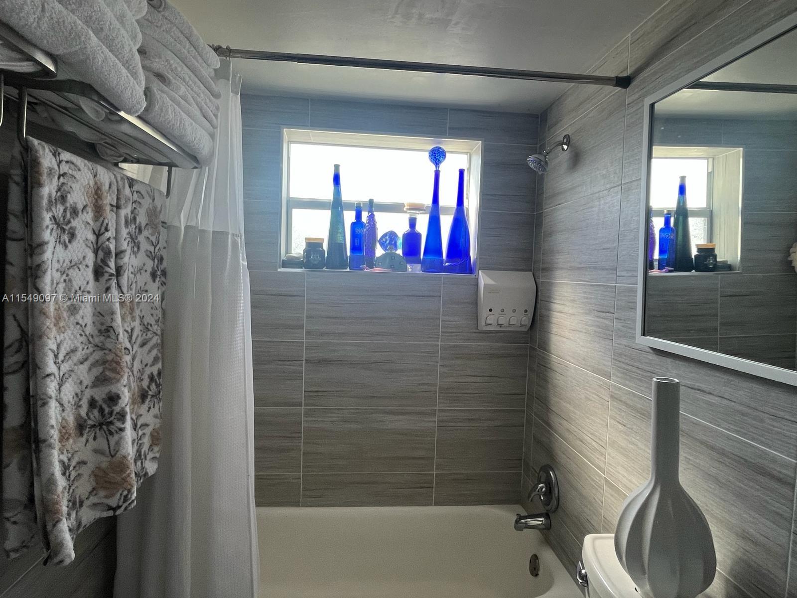 626 Meridian Ave 6, Miami Beach, Florida 33139, ,1 BathroomBathrooms,Residential,For Sale,626 Meridian Ave 6,A11549097