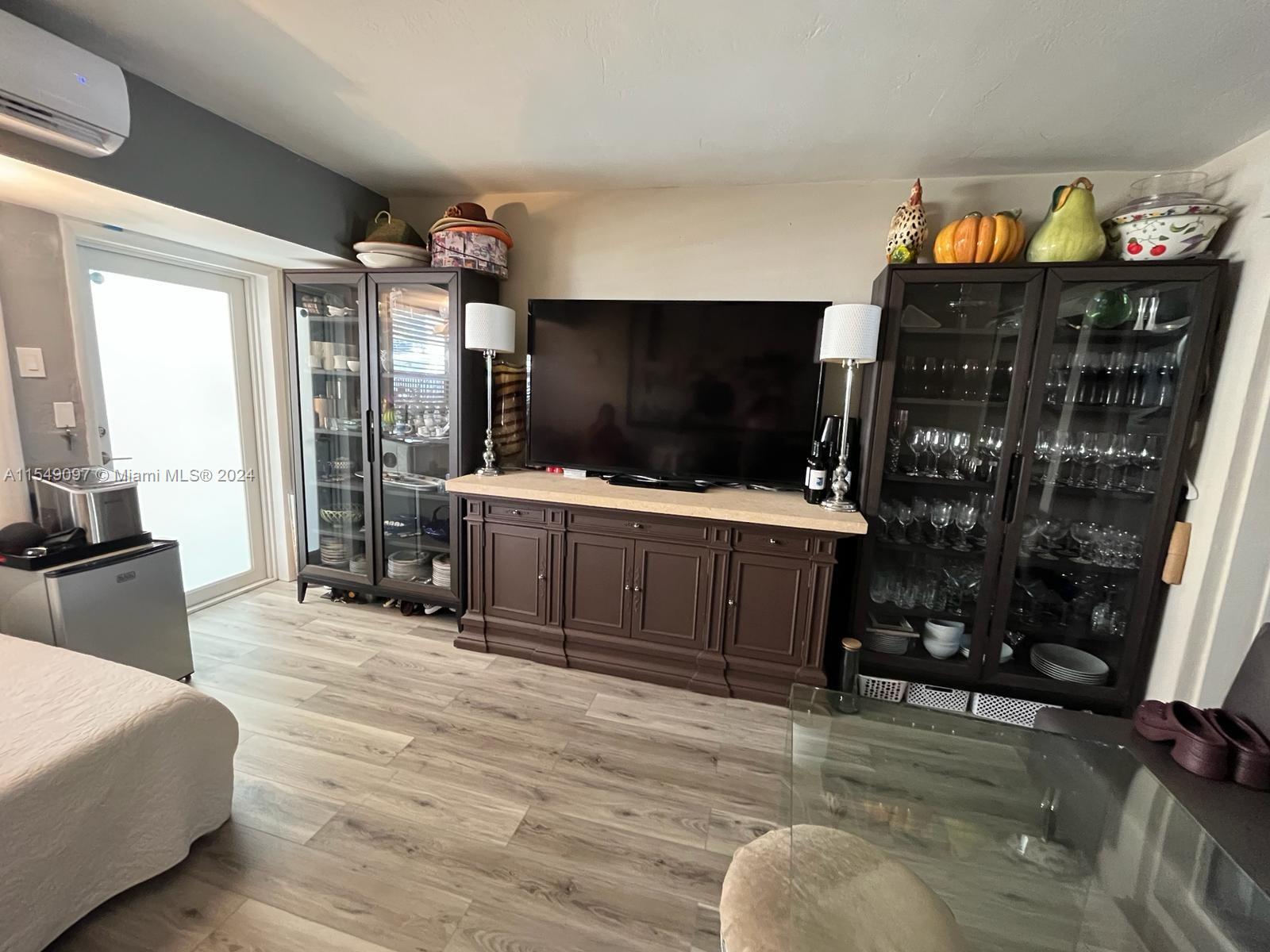 626 Meridian Ave 6, Miami Beach, Florida 33139, ,1 BathroomBathrooms,Residential,For Sale,626 Meridian Ave 6,A11549097