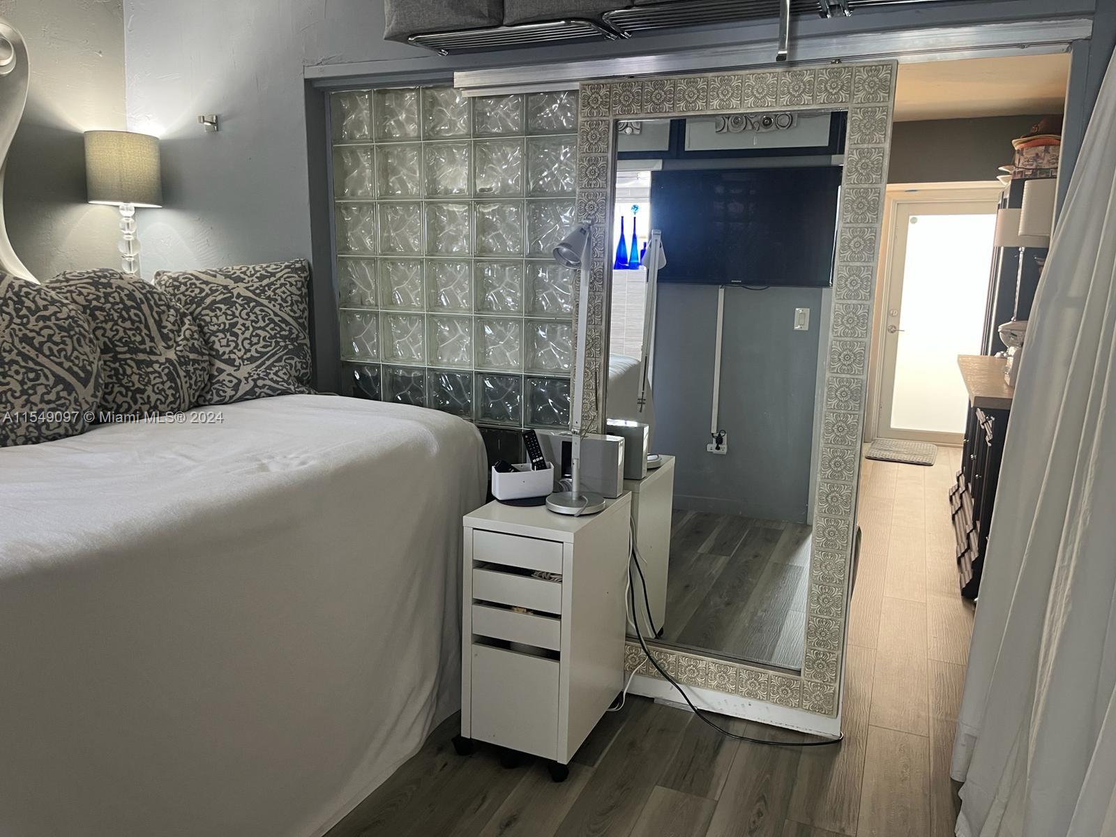 626 Meridian Ave 6, Miami Beach, Florida 33139, ,1 BathroomBathrooms,Residential,For Sale,626 Meridian Ave 6,A11549097