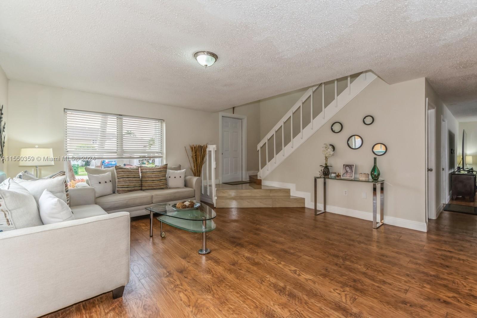9761 SW 9th Ct, Pembroke Pines, Florida 33025, 4 Bedrooms Bedrooms, ,2 BathroomsBathrooms,Residential,For Sale,9761 SW 9th Ct,A11550359