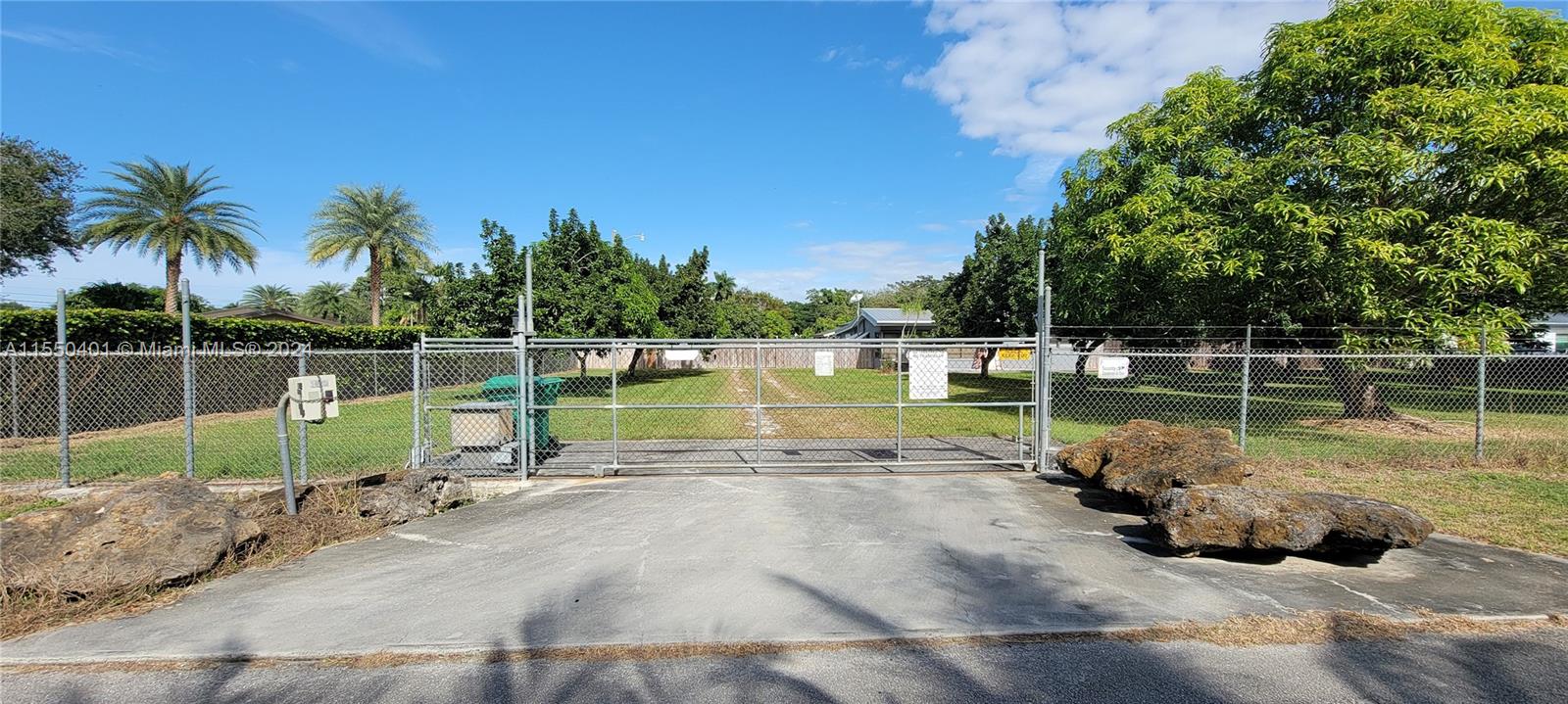 16635 SW 236th St, Homestead, Florida 33031, 3 Bedrooms Bedrooms, ,2 BathroomsBathrooms,Residential,For Sale,16635 SW 236th St,A11550401