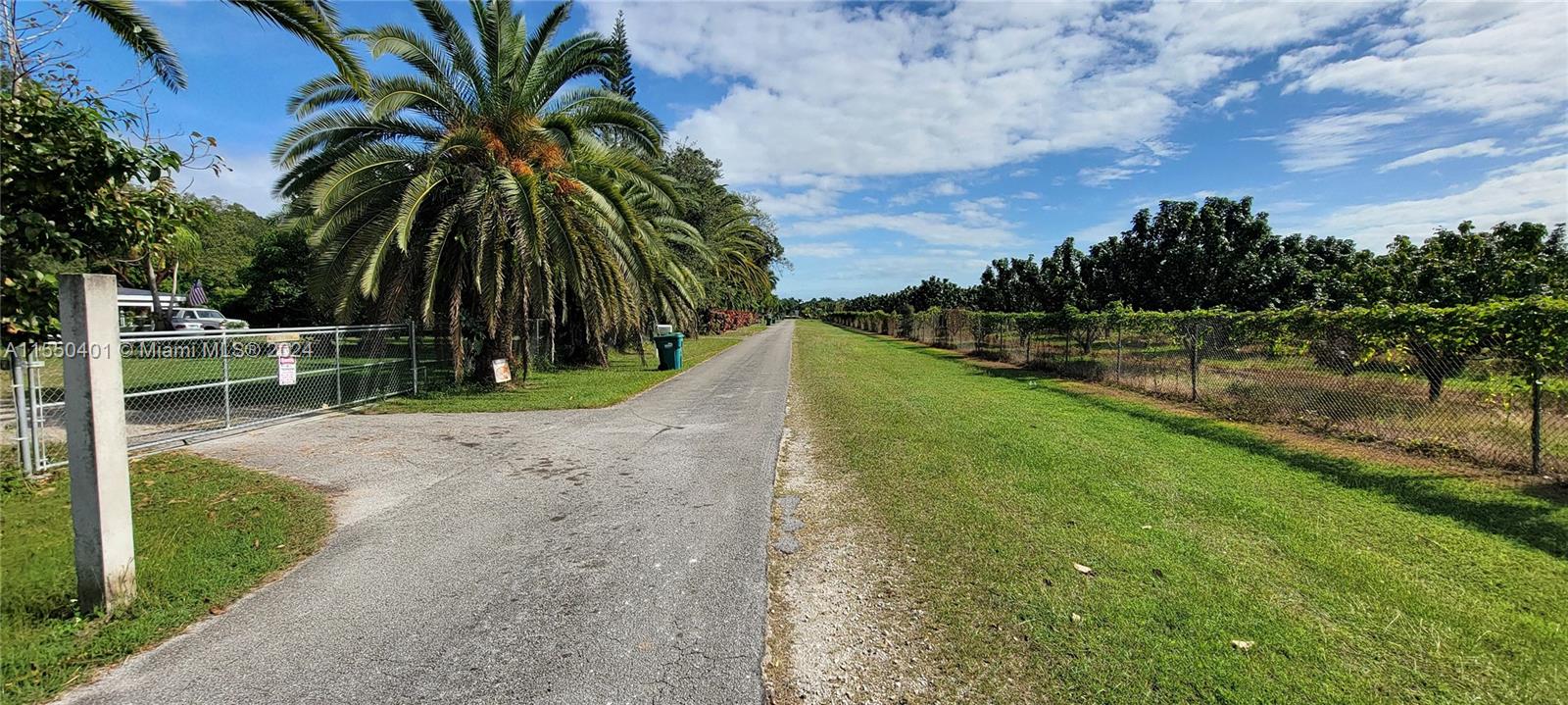 16635 SW 236th St, Homestead, Florida 33031, 3 Bedrooms Bedrooms, ,2 BathroomsBathrooms,Residential,For Sale,16635 SW 236th St,A11550401