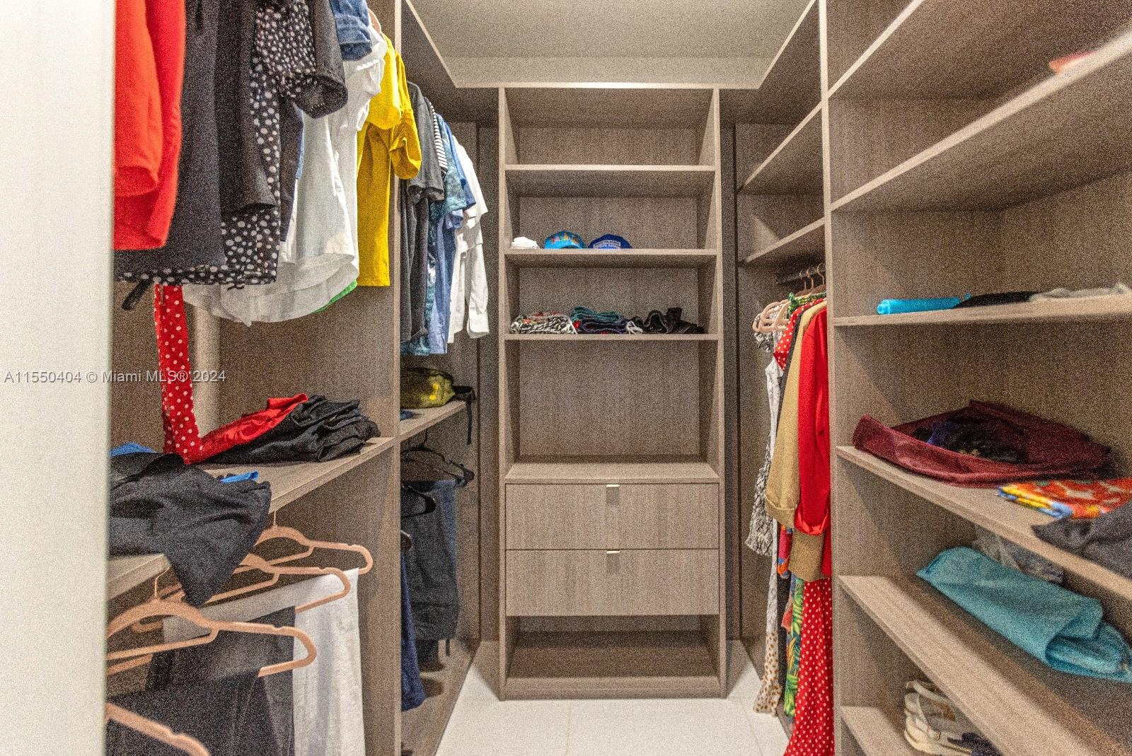 851 NE 1st Ave 4008, Miami, Florida 33132, 2 Bedrooms Bedrooms, ,3 BathroomsBathrooms,Residential,For Sale,851 NE 1st Ave 4008,A11550404