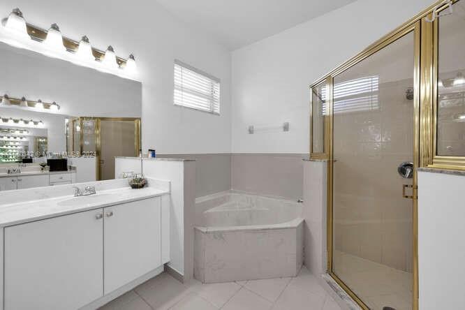 2405 SE 5th Ct, Homestead, Florida 33033, 4 Bedrooms Bedrooms, ,3 BathroomsBathrooms,Residential,For Sale,2405 SE 5th Ct,A11550342