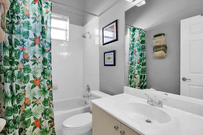 2405 SE 5th Ct, Homestead, Florida 33033, 4 Bedrooms Bedrooms, ,3 BathroomsBathrooms,Residential,For Sale,2405 SE 5th Ct,A11550342