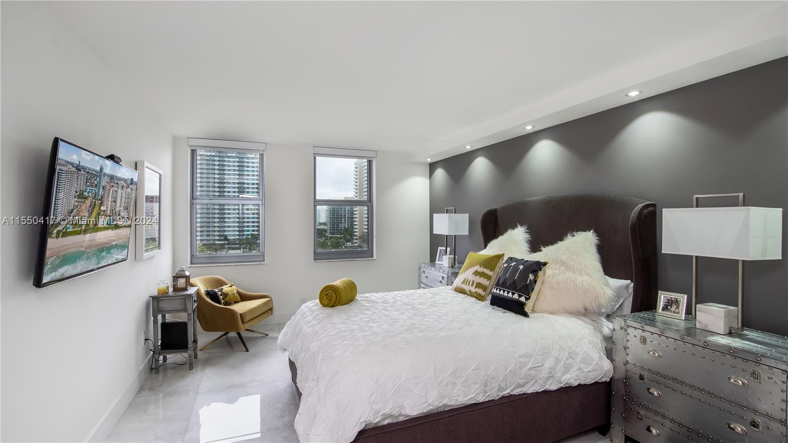 1920 S Ocean Dr (Avail 5/10-12/10) 8B, Hallandale Beach, Florida 33009, 4 Bedrooms Bedrooms, ,2 BathroomsBathrooms,Residentiallease,For Rent,1920 S Ocean Dr (Avail 5/10-12/10) 8B,A11550417