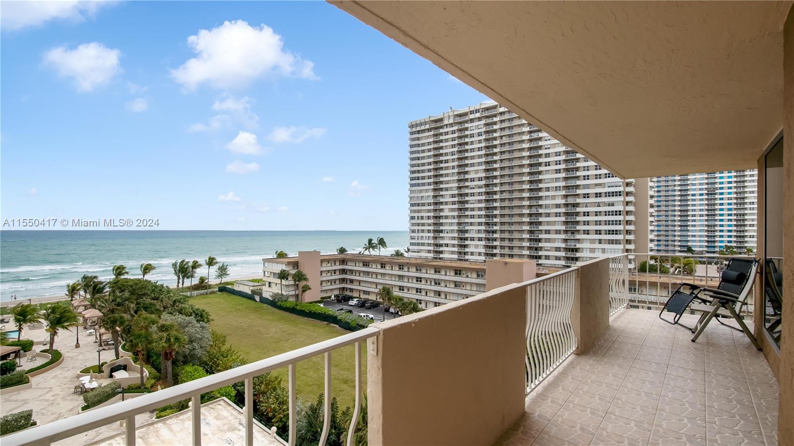1920 S Ocean Dr (Avail 5/10-12/10) 8B, Hallandale Beach, Florida 33009, 4 Bedrooms Bedrooms, ,2 BathroomsBathrooms,Residentiallease,For Rent,1920 S Ocean Dr (Avail 5/10-12/10) 8B,A11550417