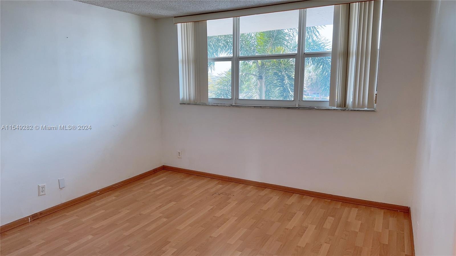 5321 24th Ter, Fort Lauderdale, FL, 33308 United States, 2 Bedrooms Bedrooms, ,2 BathroomsBathrooms,Residential,For Sale,24th Ter,A11549282