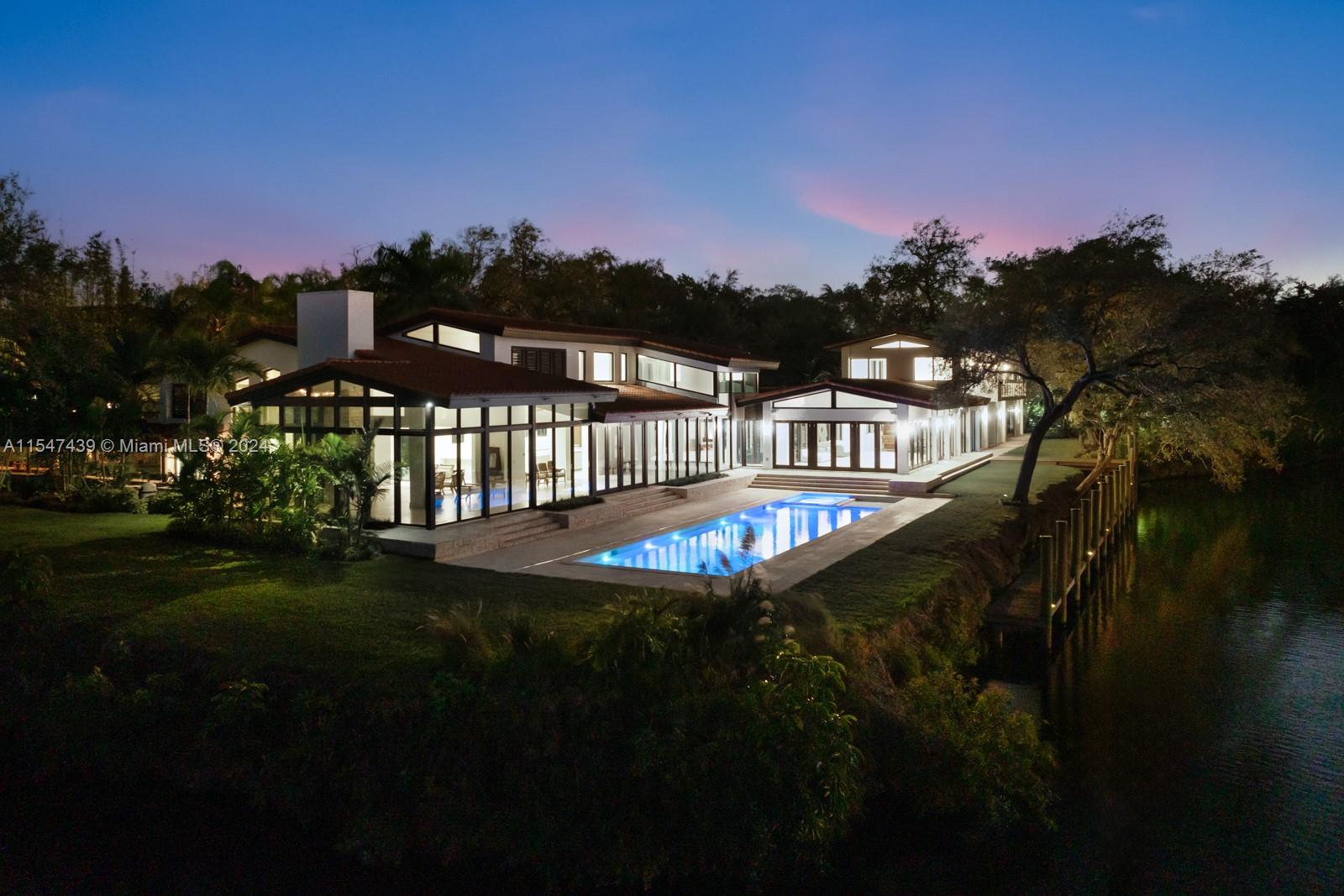 6801 Granada Blvd, Coral Gables, Florida 33146, 7 Bedrooms Bedrooms, ,7 BathroomsBathrooms,Residential,For Sale,6801 Granada Blvd,A11547439