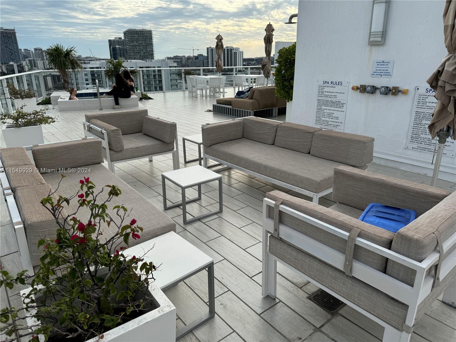 4250 Biscayne Blvd 1117, Miami, Florida 33137, 2 Bedrooms Bedrooms, ,2 BathroomsBathrooms,Residential,For Sale,4250 Biscayne Blvd 1117,A11549929