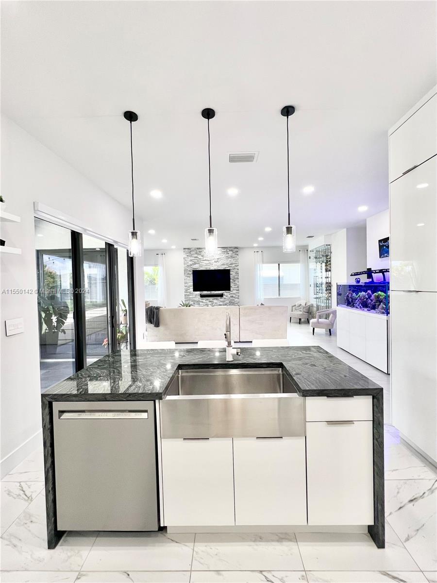 13221 SW 230th St, Miami, Florida 33170, 5 Bedrooms Bedrooms, ,4 BathroomsBathrooms,Residential,For Sale,13221 SW 230th St,A11550142