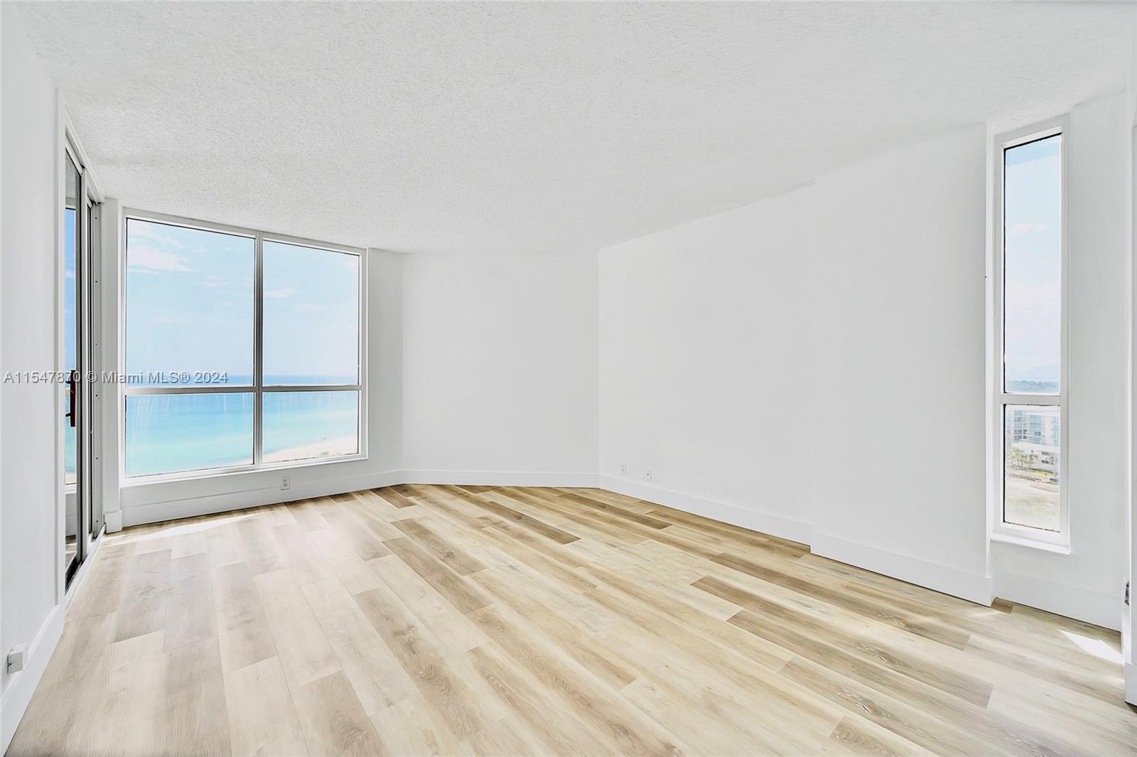 6767 Collins Ave 1402, Miami Beach, Florida 33141, 3 Bedrooms Bedrooms, ,3 BathroomsBathrooms,Residential,For Sale,6767 Collins Ave 1402,A11547870