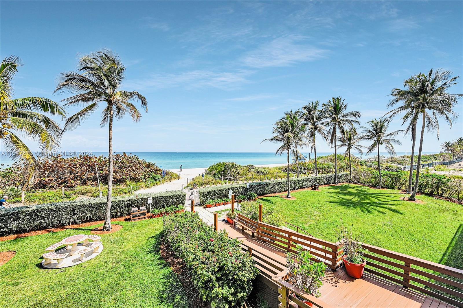 6767 Collins Ave 1402, Miami Beach, Florida 33141, 3 Bedrooms Bedrooms, ,3 BathroomsBathrooms,Residential,For Sale,6767 Collins Ave 1402,A11547870