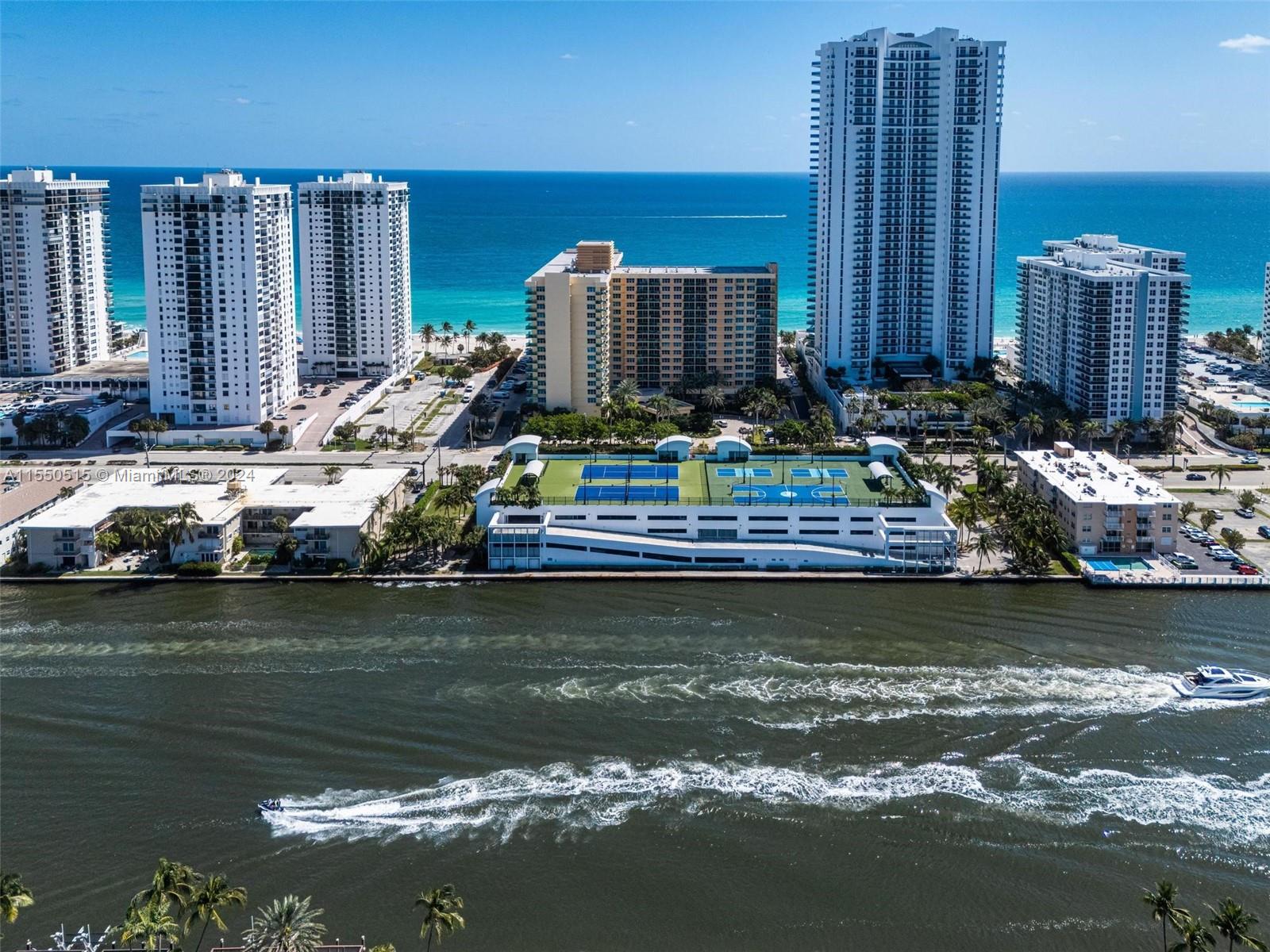 2501 Ocean Dr, Hollywood, FL, 33019 United States, 1 Bedroom Bedrooms, ,1 BathroomBathrooms,Residential,For Sale,Ocean Dr,A11550515