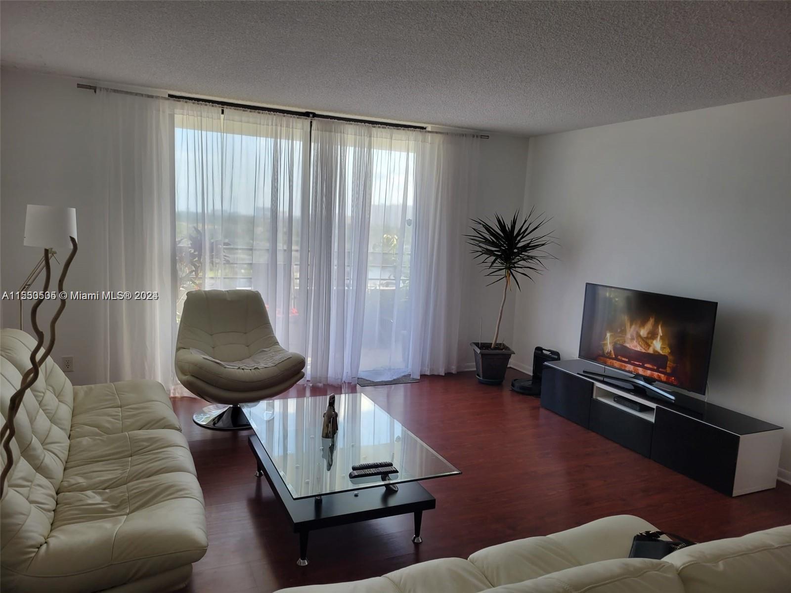 2500 Parkview Dr, Hallandale Beach, FL, 33009 United States, 1 Bedroom Bedrooms, ,1 BathroomBathrooms,Residential,For Sale,Parkview Dr,A11550505