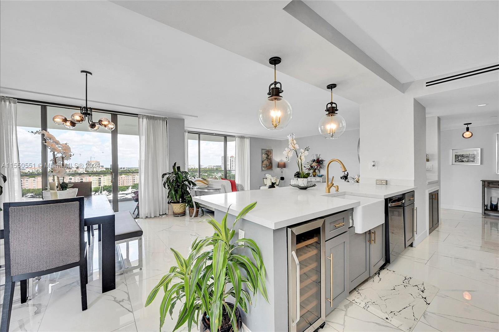 19707 Turnberry Way 11D, Aventura, Florida 33180, 2 Bedrooms Bedrooms, ,2 BathroomsBathrooms,Residential,For Sale,19707 Turnberry Way 11D,A11550551