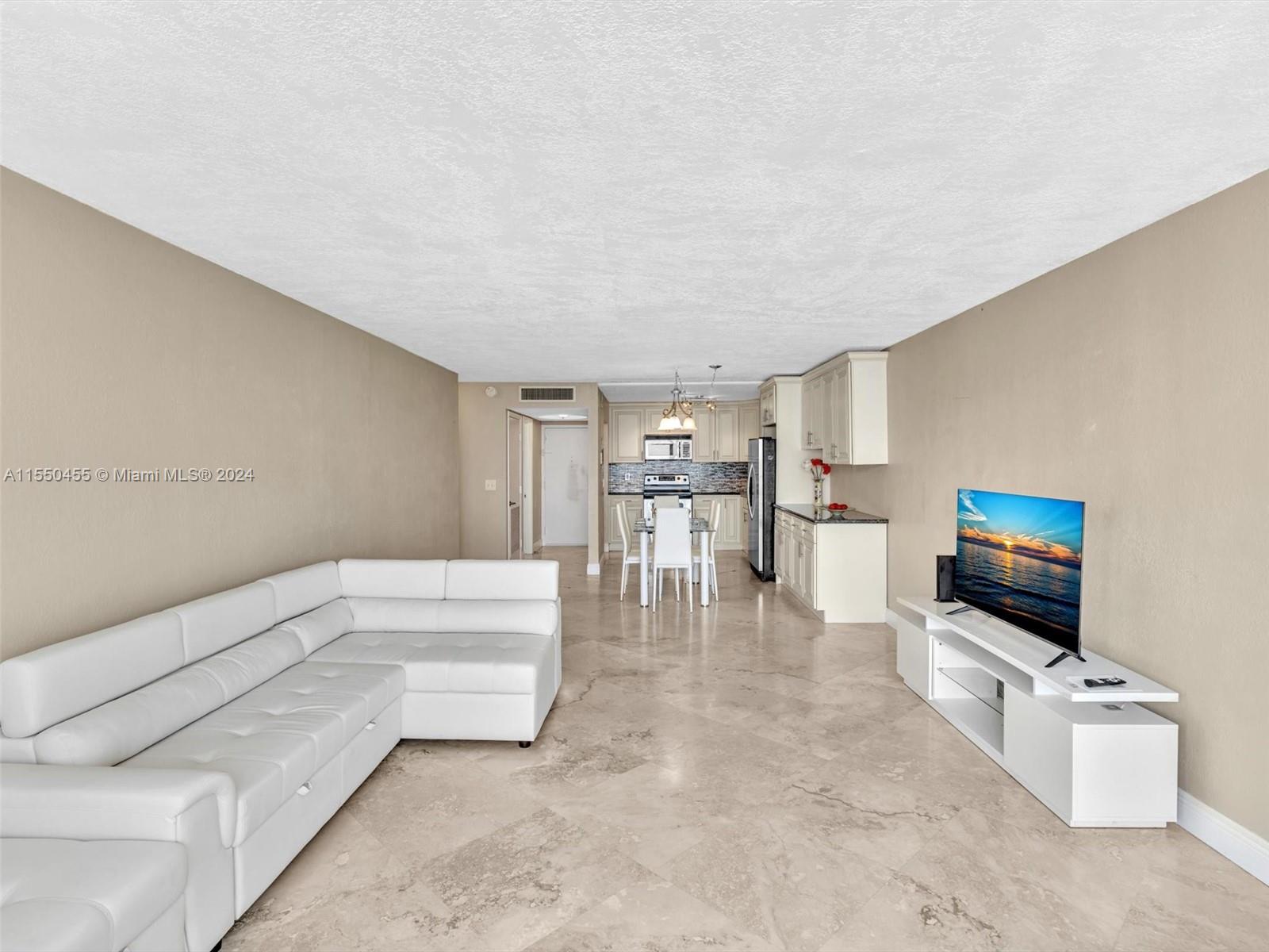2401 Ocean Dr, Hollywood, FL, 33019 United States, 1 Bedroom Bedrooms, ,1 BathroomBathrooms,Residential,For Sale,Ocean Dr,A11550455