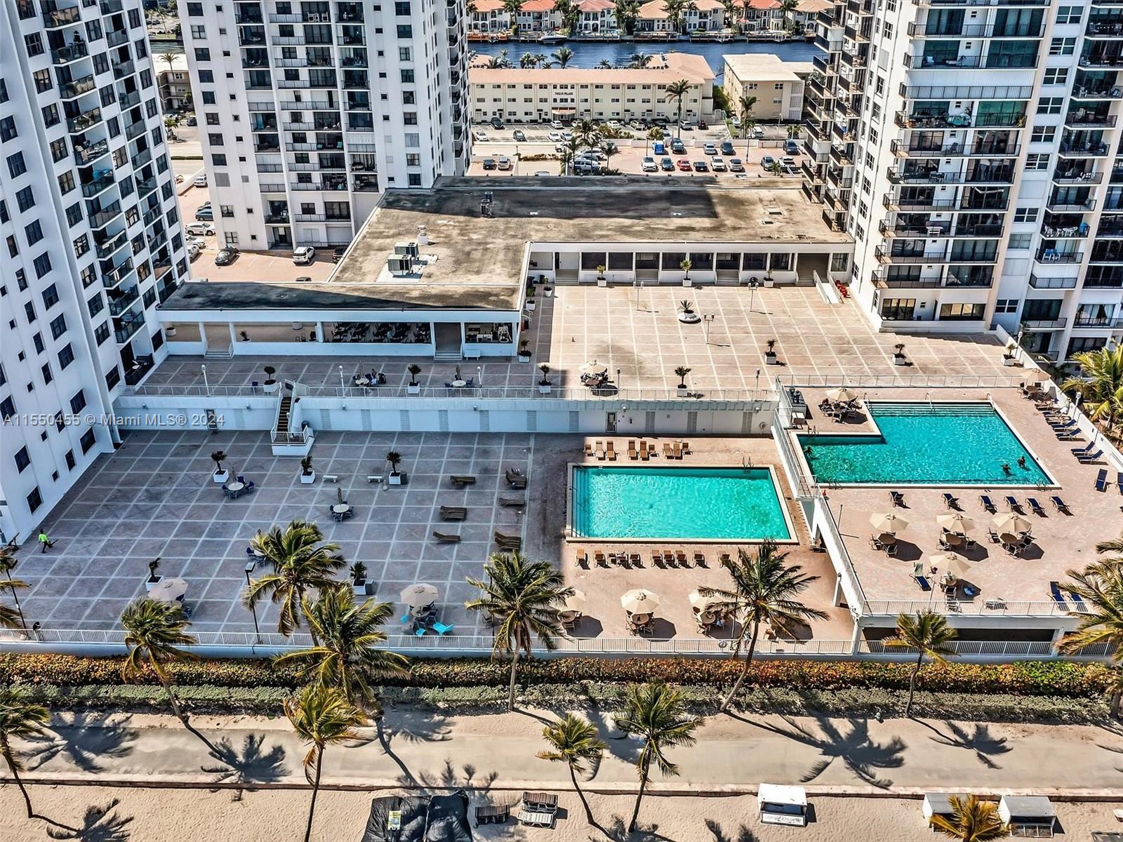 2401 Ocean Dr, Hollywood, FL, 33019 United States, 1 Bedroom Bedrooms, ,1 BathroomBathrooms,Residential,For Sale,Ocean Dr,A11550455